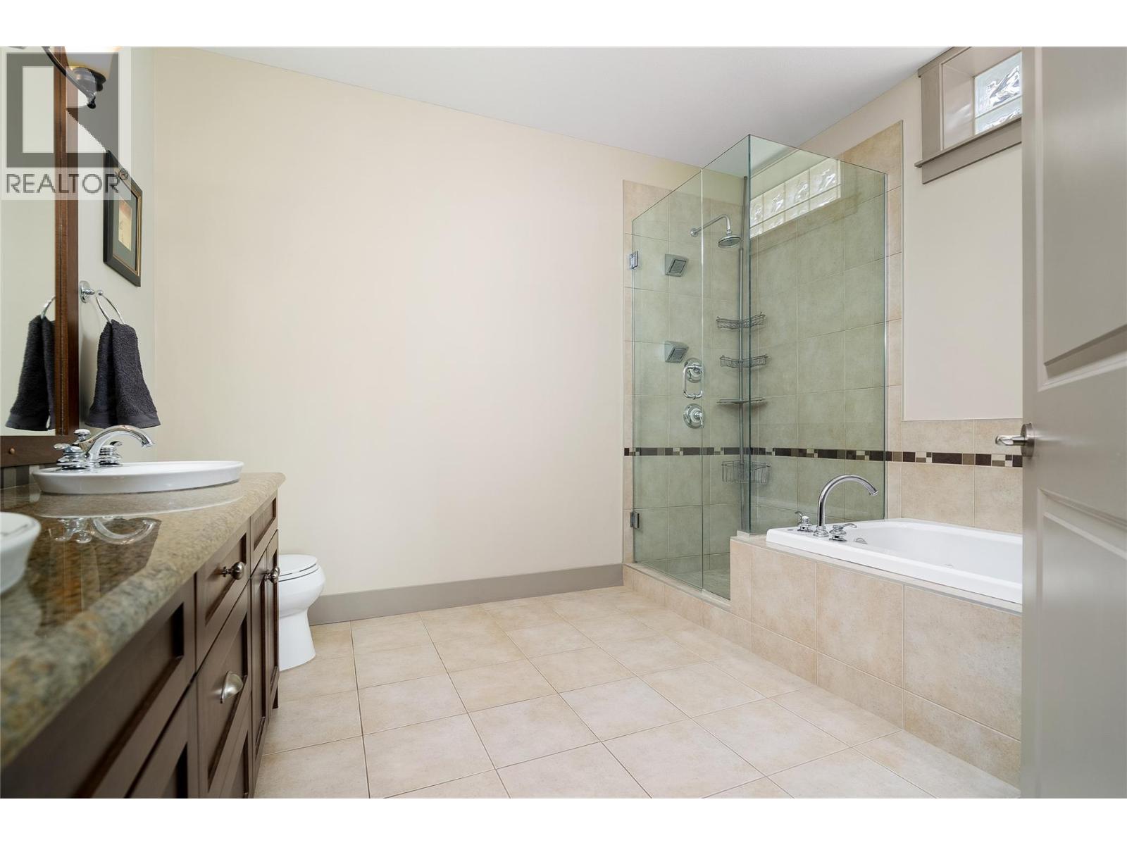 203 Longspoon Drive, Vernon, British Columbia  V1H 2H6 - Photo 27 - 10366807