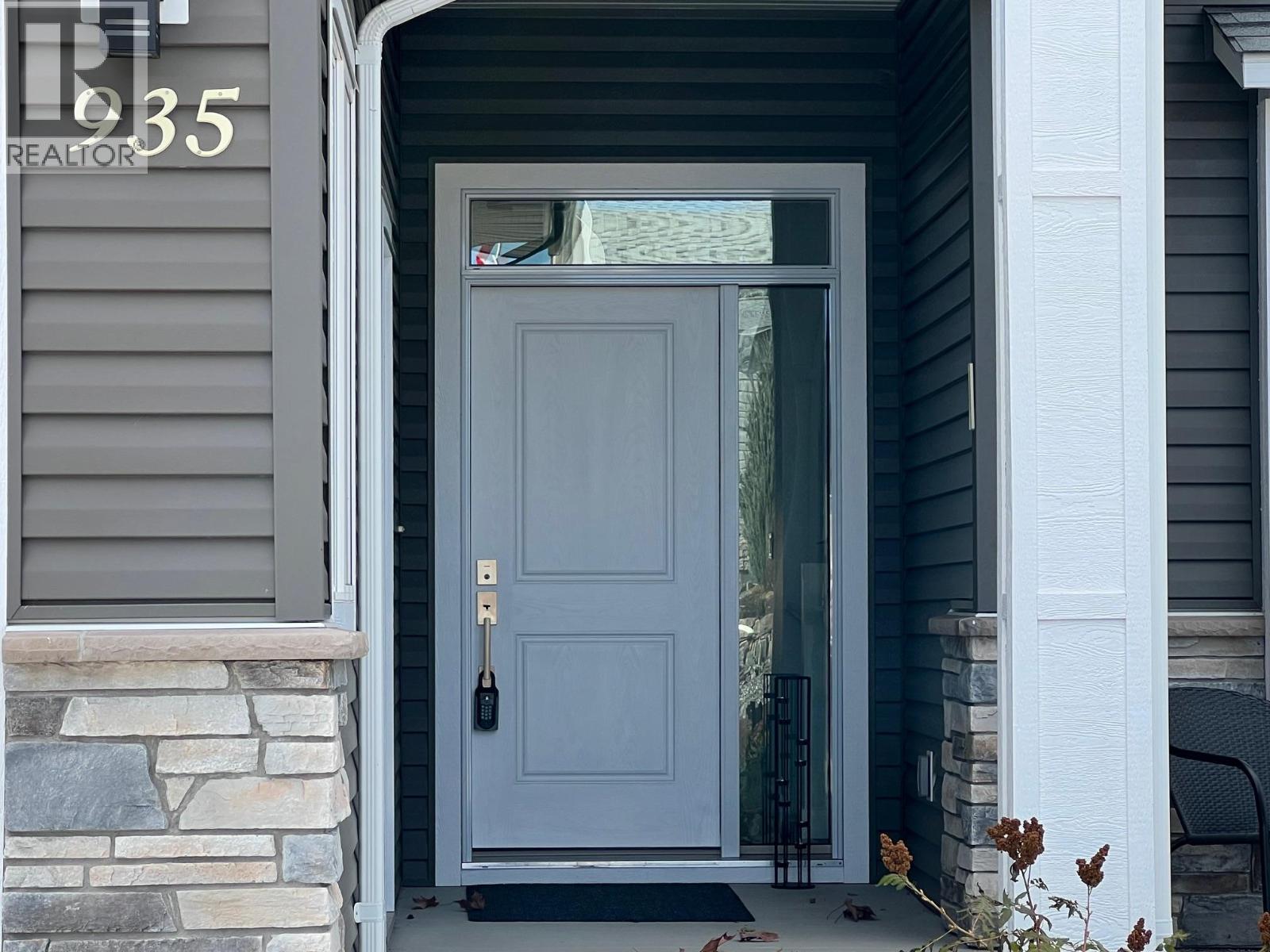 935 9th Avenue, Vernon, British Columbia  V1H 1Z1 - Photo 2 - 10366786