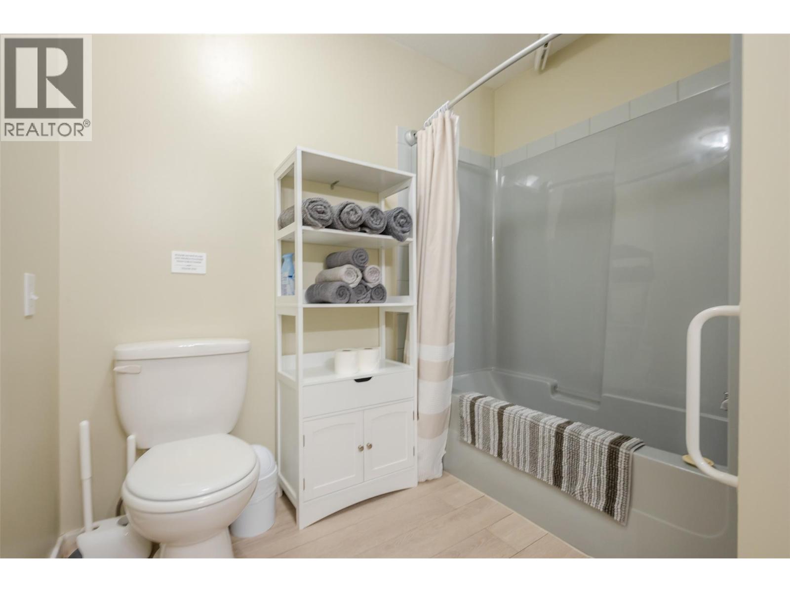 138 Evergreen Crescent, Penticton, British Columbia  V2A 7Y5 - Photo 19 - 10366533