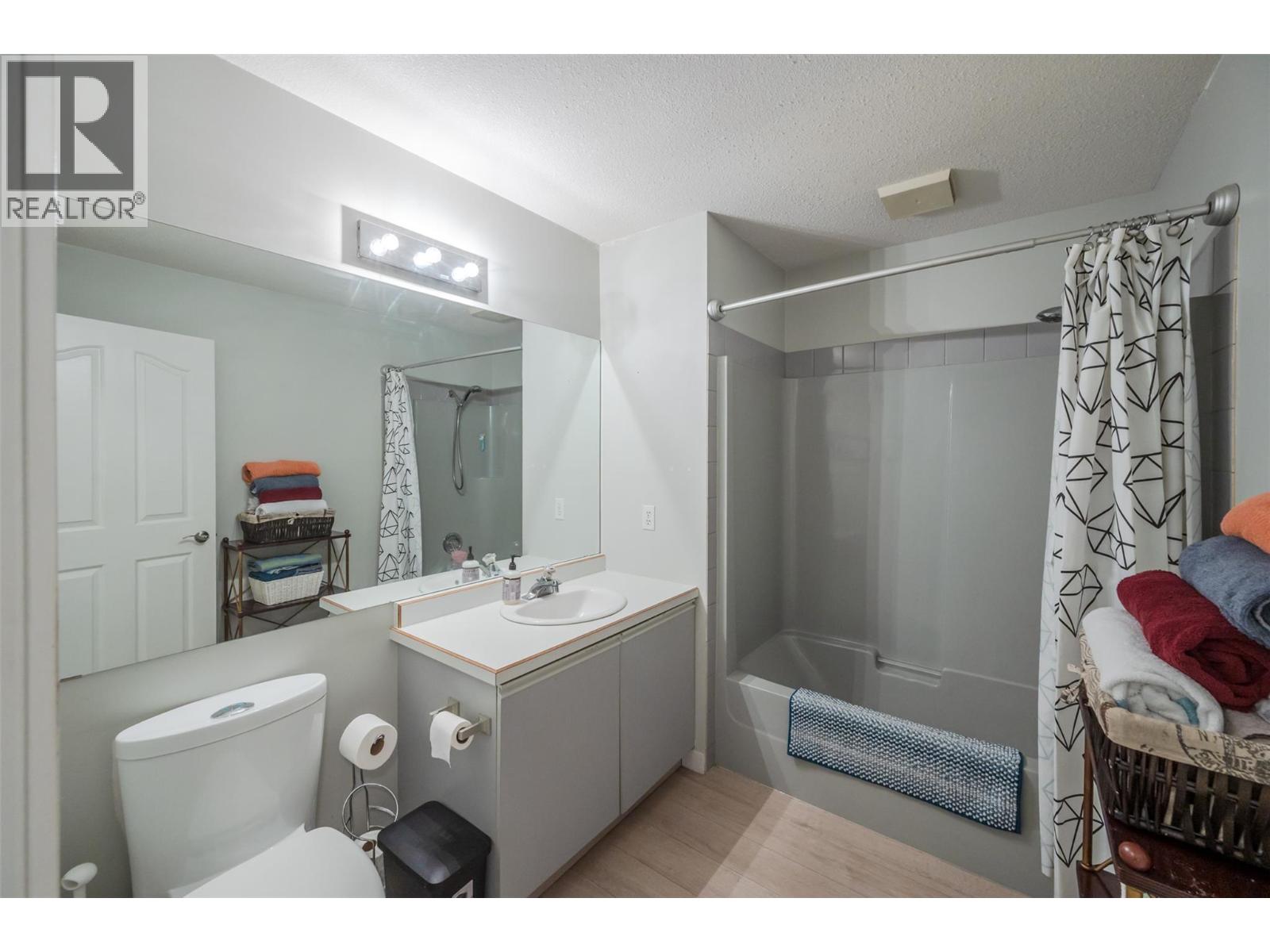 138 Evergreen Crescent, Penticton, British Columbia  V2A 7Y5 - Photo 39 - 10366533