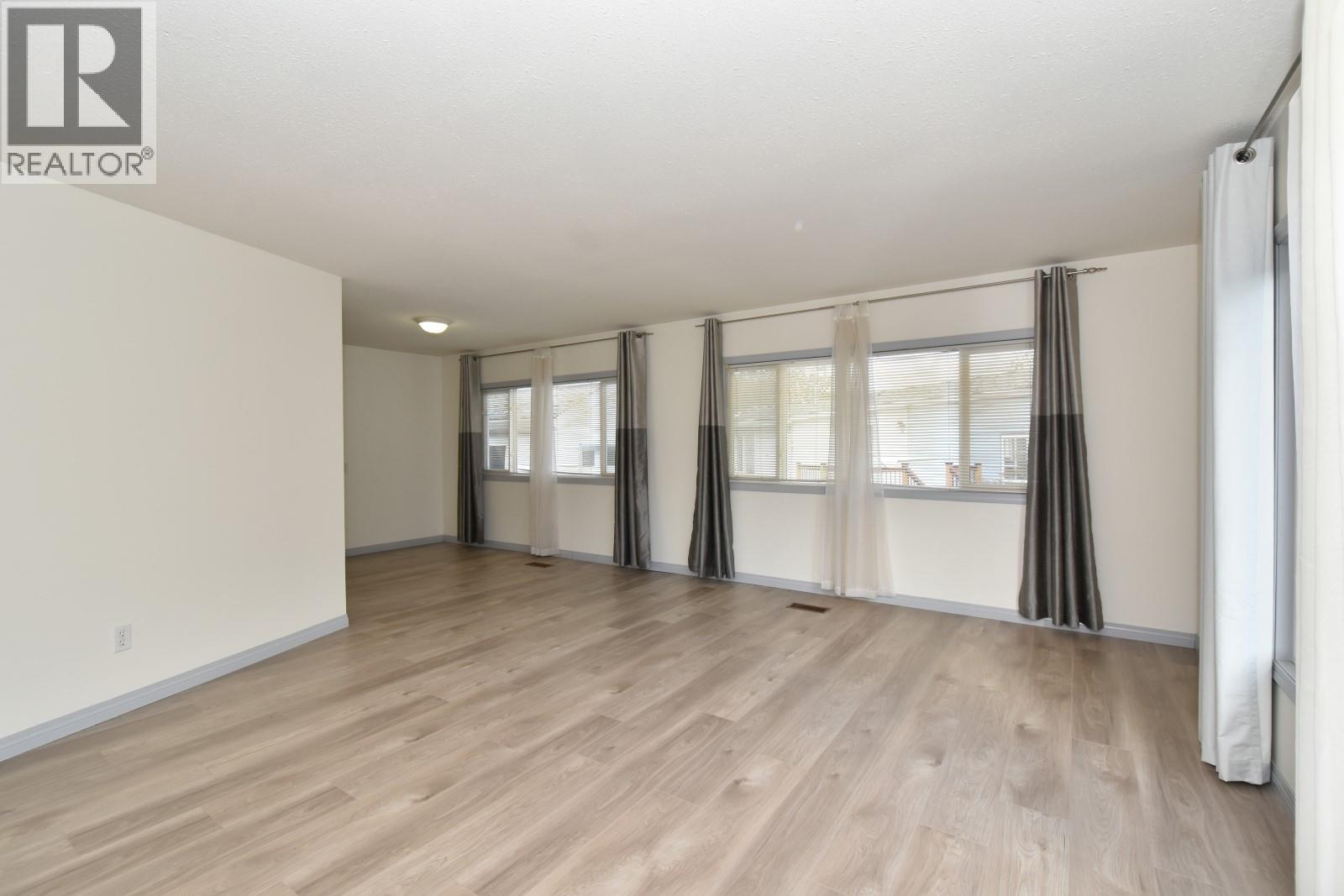 2930 Brown Road Unit# 21, Salmon Arm, British Columbia  V1E 3K3 - Photo 11 - 10366656