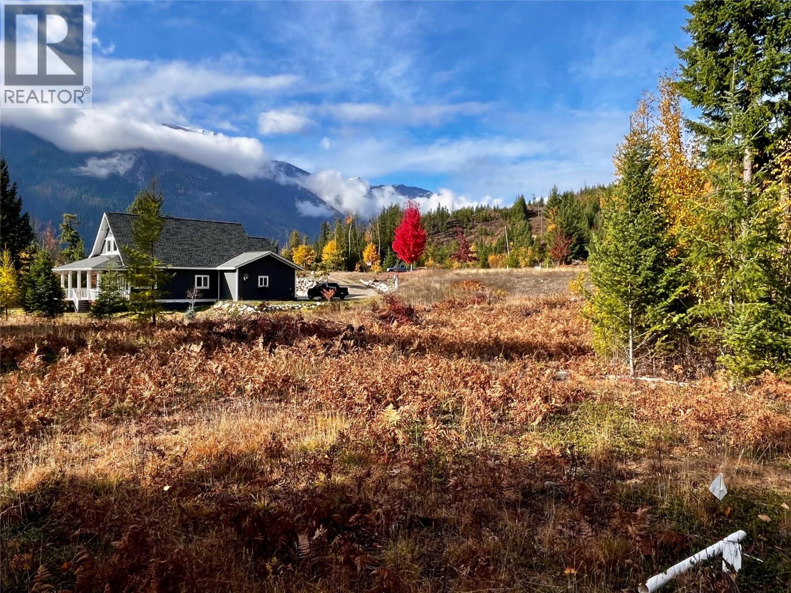 235 Fullmoon Road, Rosebery, British Columbia  V0G 1S1 - Photo 11 - 10366894