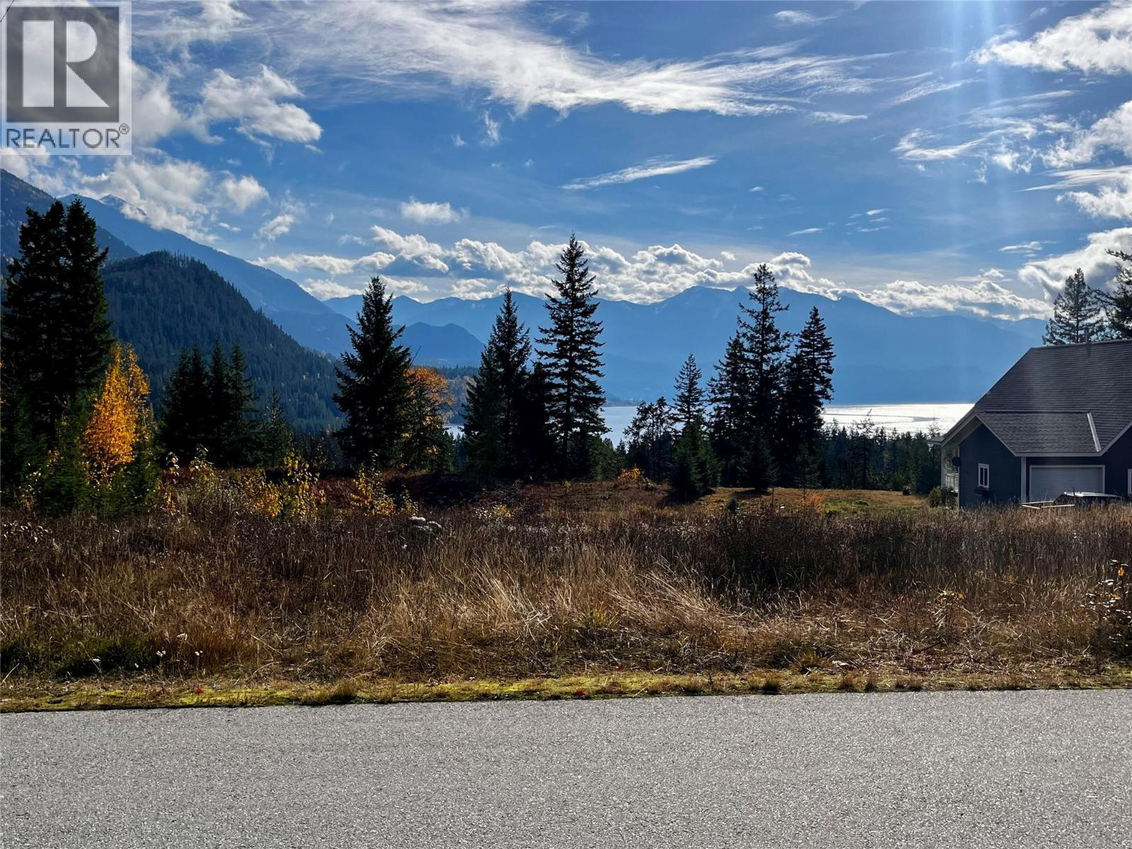 235 Fullmoon Road, Rosebery, British Columbia  V0G 1S1 - Photo 18 - 10366894