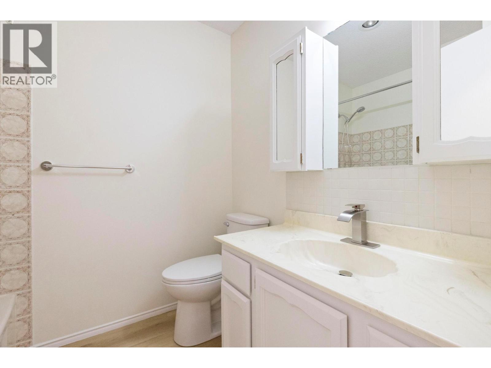 555 Rowcliffe Avenue Unit# 403, Kelowna, British Columbia  V1Y 5Y8 - Photo 25 - 10366898