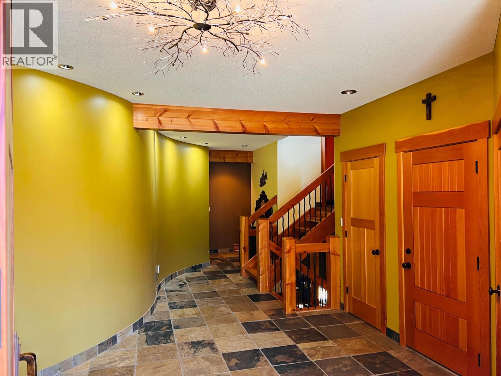 2557 Ledgerock Ridge, Invermere, British Columbia  V0A 1K6 - Photo 10 - 10366803