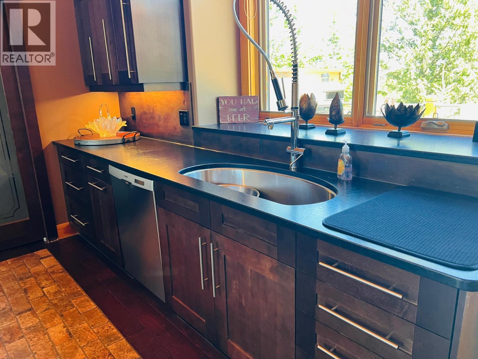 2557 Ledgerock Ridge, Invermere, British Columbia  V0A 1K6 - Photo 25 - 10366803