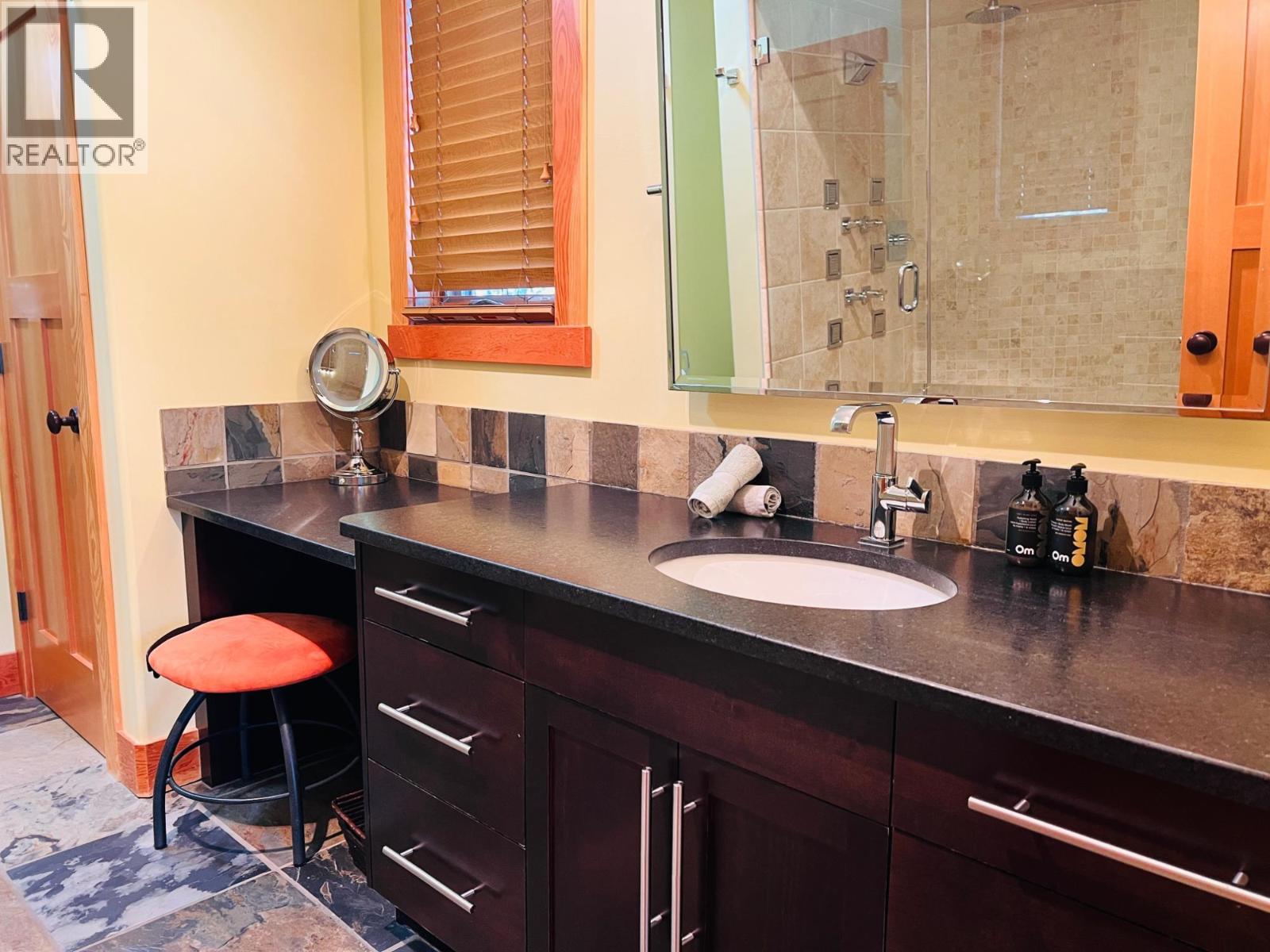 2557 Ledgerock Ridge, Invermere, British Columbia  V0A 1K6 - Photo 54 - 10366803