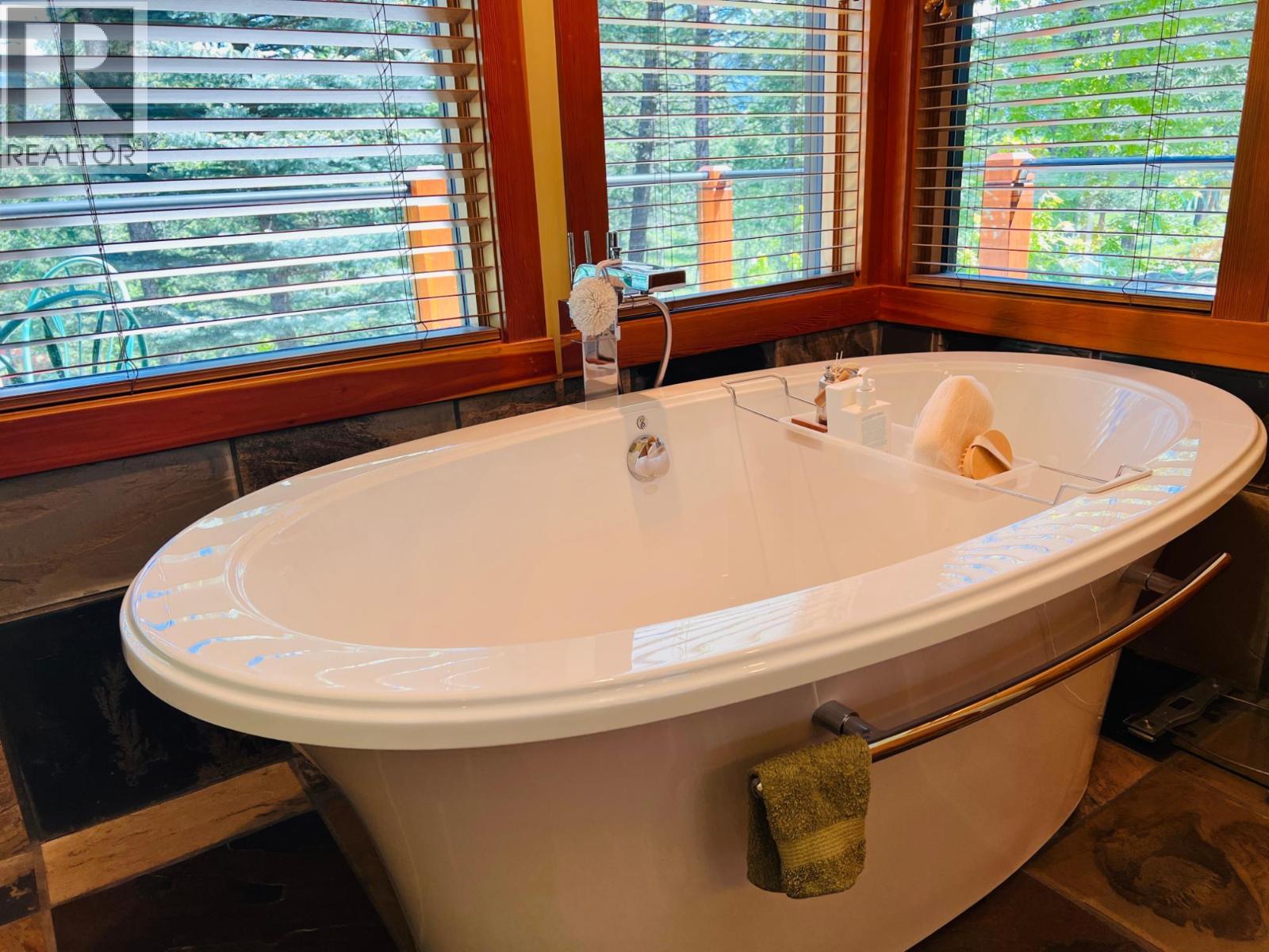 2557 Ledgerock Ridge, Invermere, British Columbia  V0A 1K6 - Photo 64 - 10366803