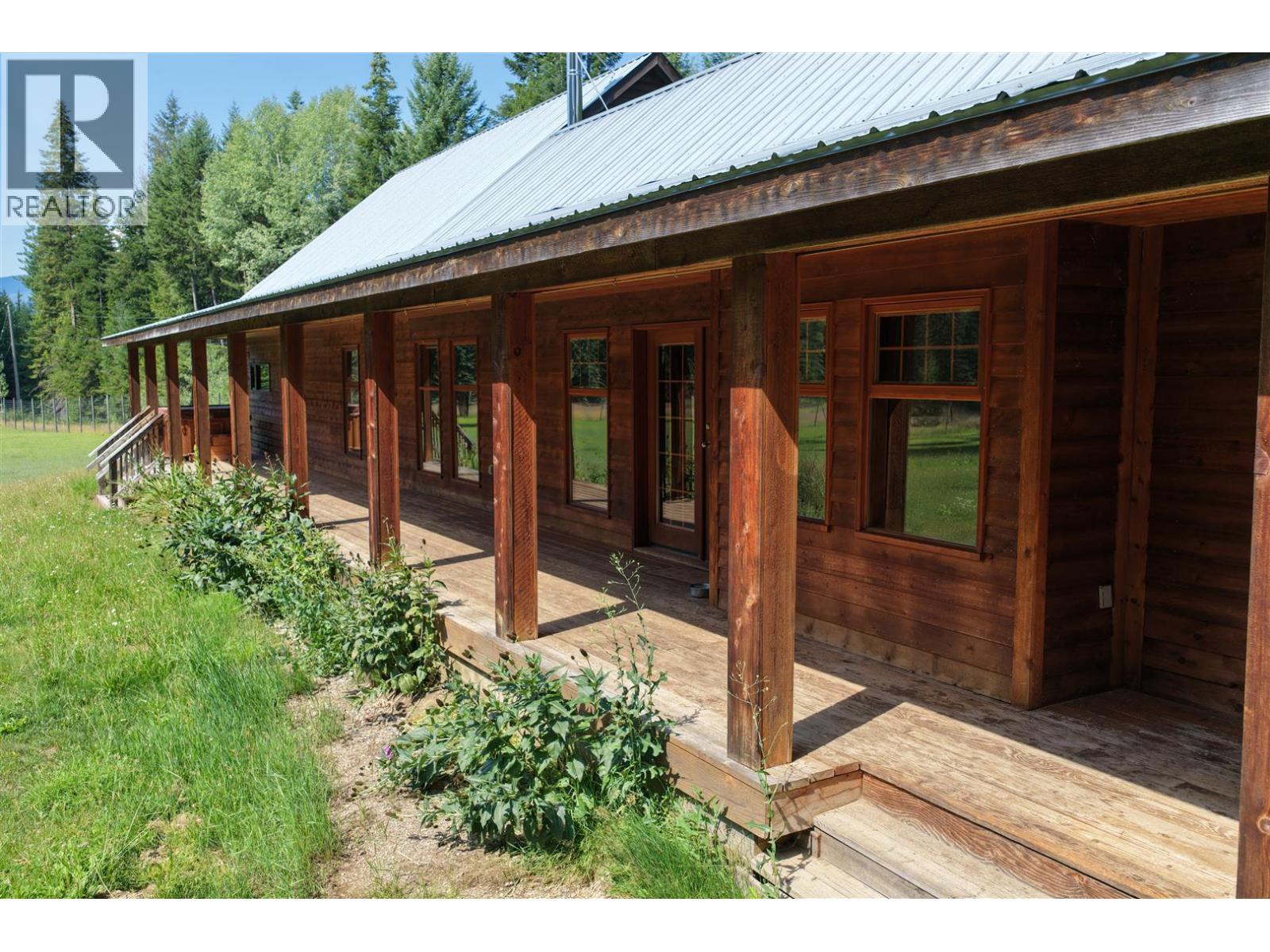 152 Talbot Road, Nelway, British Columbia  V0G 1Z0 - Photo 15 - 10366984