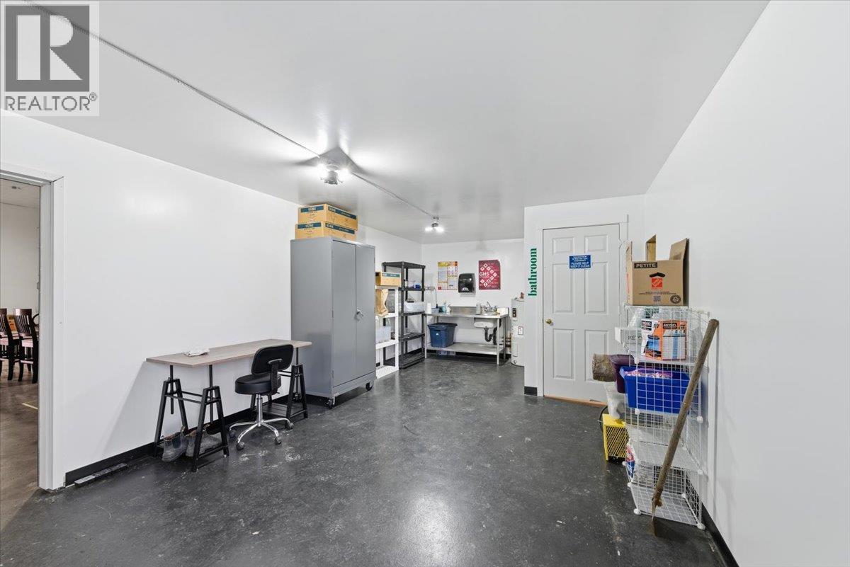 6924 / 6926 Old Kamloops Road, Vernon, British Columbia  V1H 1W1 - Photo 14 - 10366349