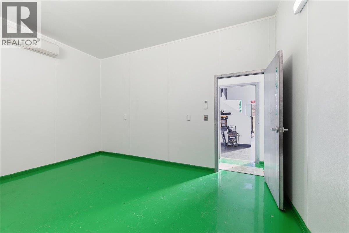 6924 / 6926 Old Kamloops Road, Vernon, British Columbia  V1H 1W1 - Photo 19 - 10366349