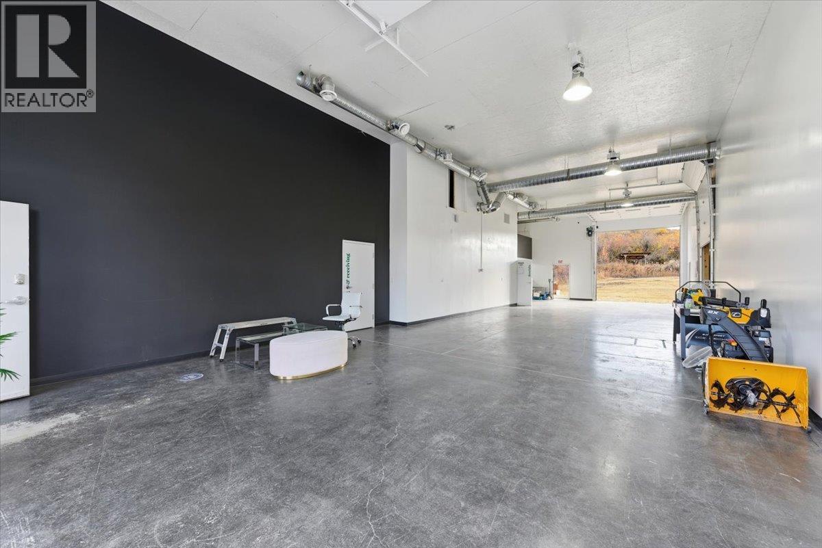 6924 / 6926 Old Kamloops Road, Vernon, British Columbia  V1H 1W1 - Photo 7 - 10366349