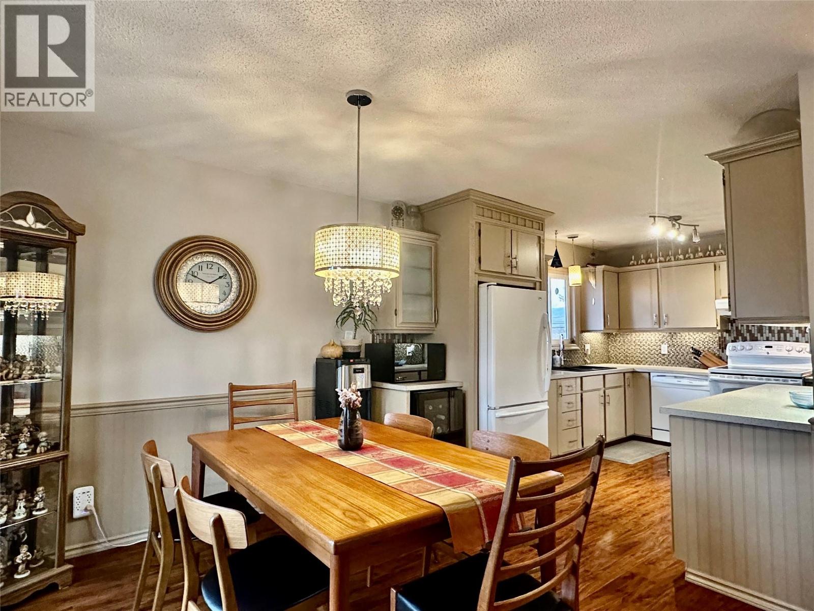 971 Dividend Court, Oliver, British Columbia  V0H 1T6 - Photo 6 - 10366998