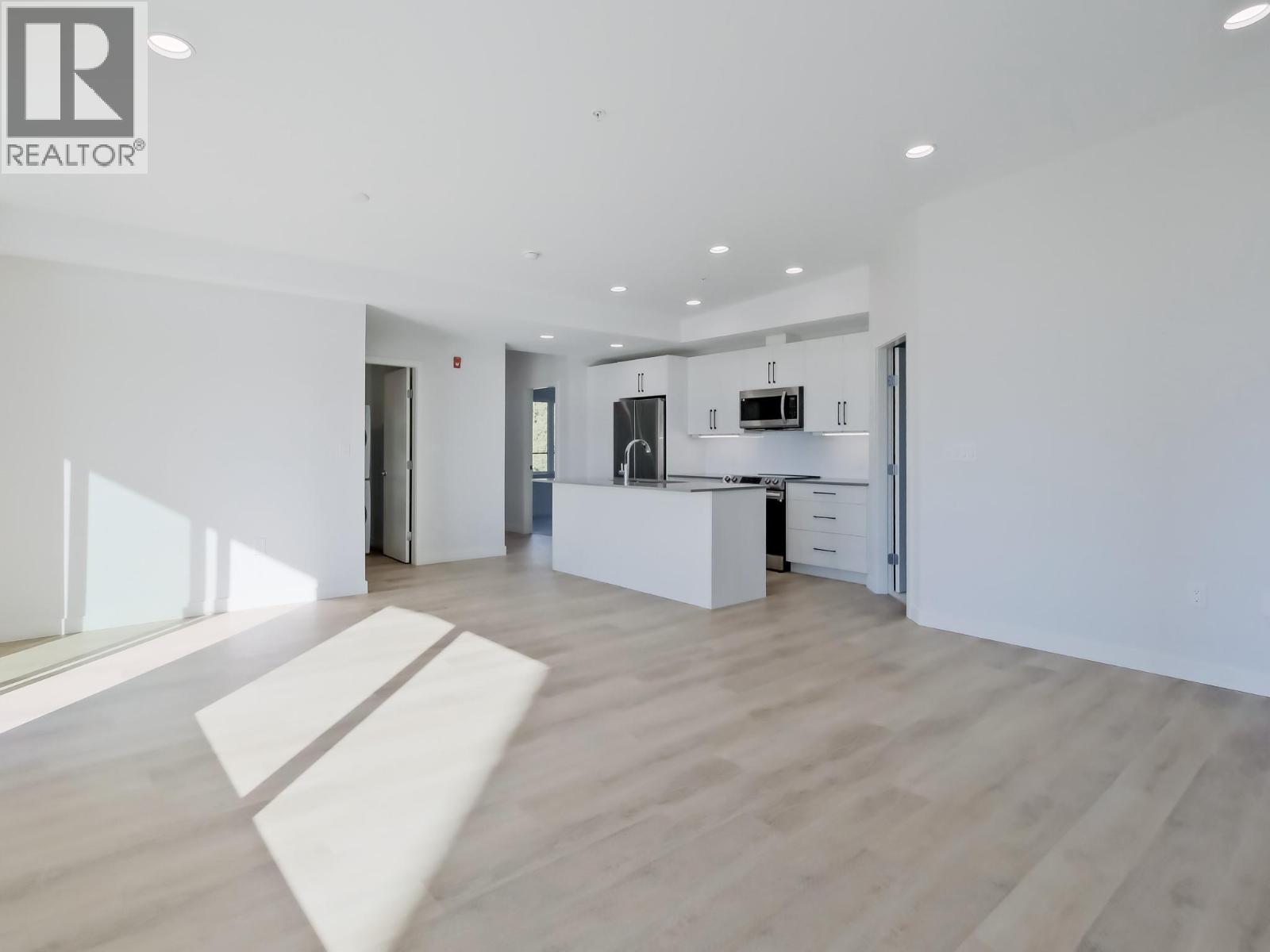 13417 Lakeshore Drive S Unit# 201, Summerland, British Columbia  V0H 1Z1 - Photo 11 - 10367029