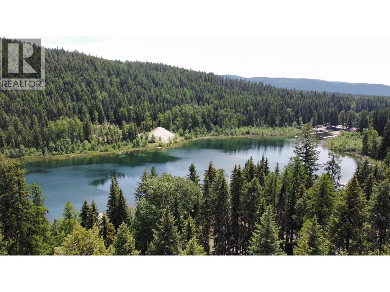 2832 Jewel Lake Road, Jewel Lake, British Columbia  V0H 1J0 - Photo 2 - 10367027