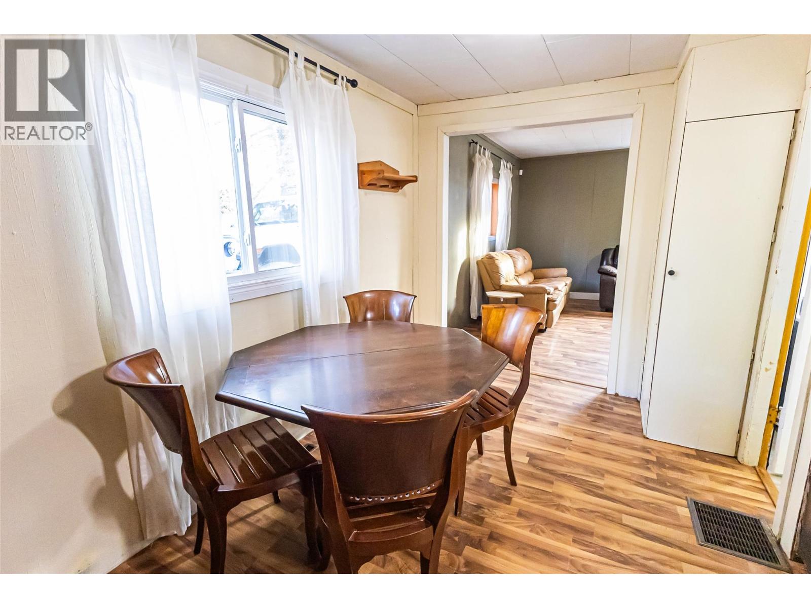 4912 47 Avenue, Pouce Coupe, British Columbia  V0C 2C0 - Photo 7 - 10367037