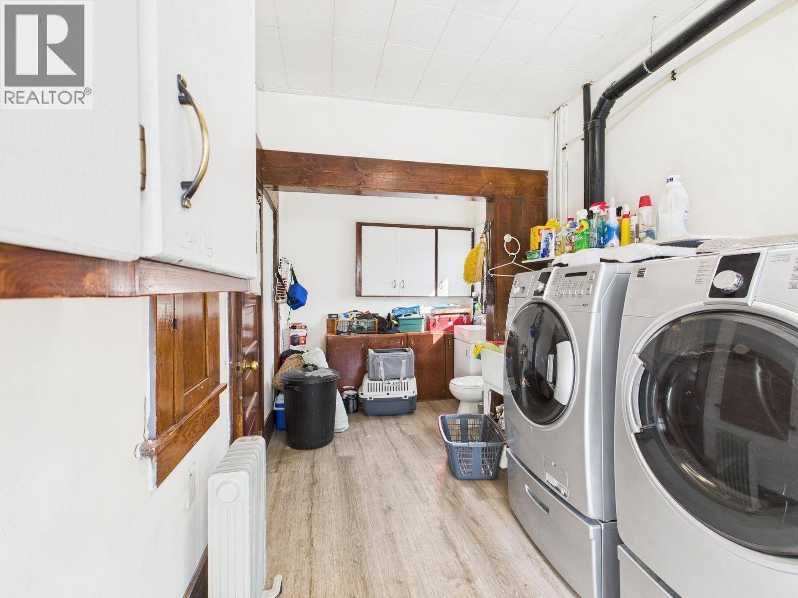 555 School Avenue, Oliver, British Columbia  V0H 1T0 - Photo 17 - 10367036