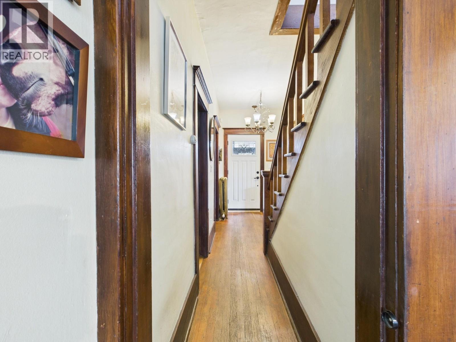 555 School Avenue, Oliver, British Columbia  V0H 1T0 - Photo 18 - 10367036