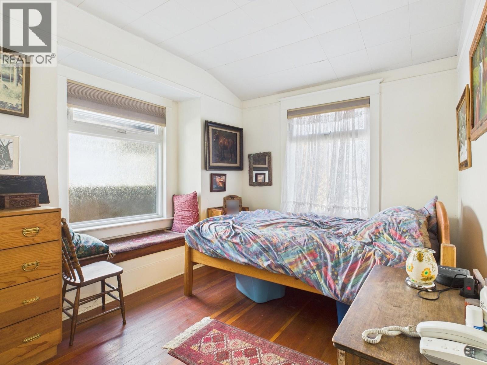 555 School Avenue, Oliver, British Columbia  V0H 1T0 - Photo 20 - 10367036