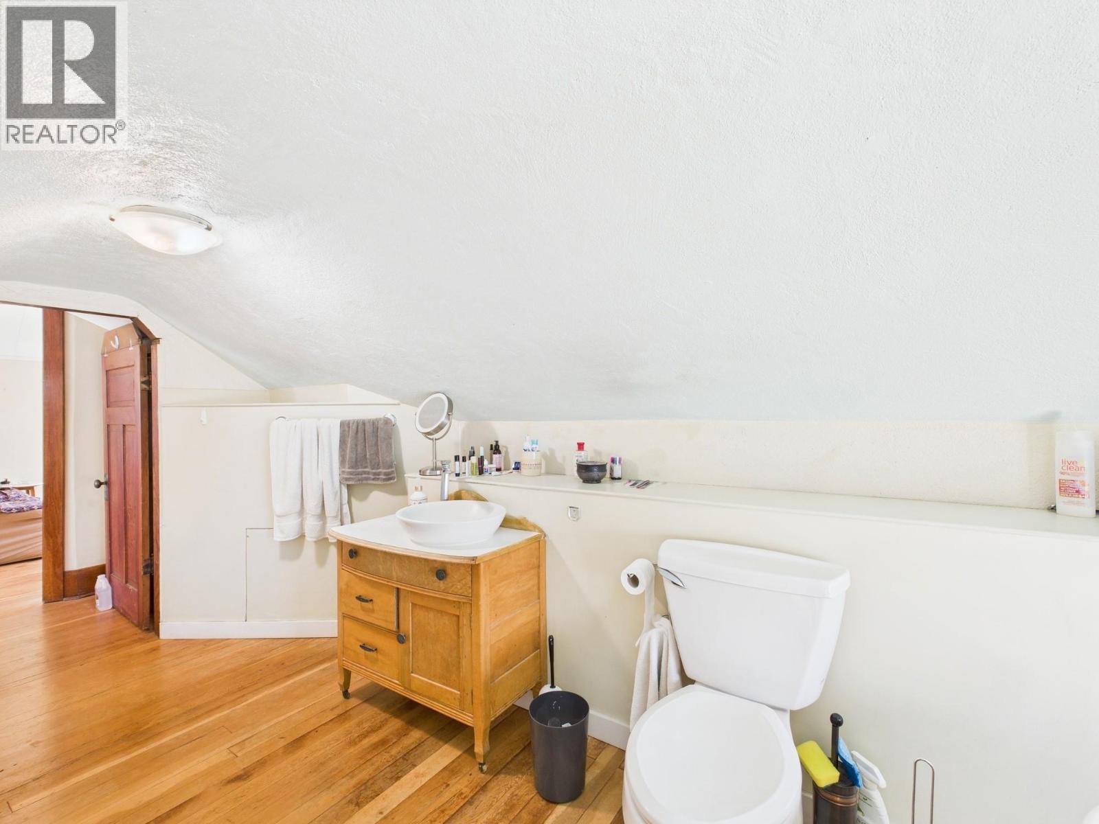 555 School Avenue, Oliver, British Columbia  V0H 1T0 - Photo 30 - 10367036