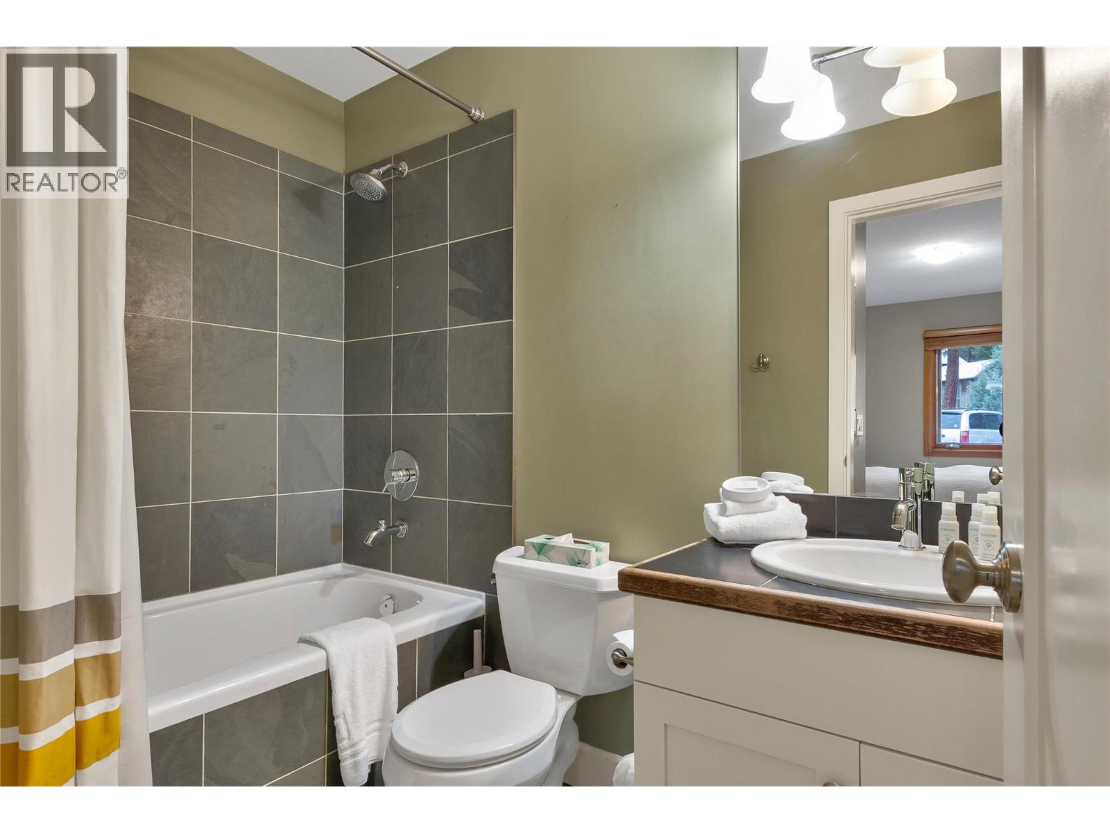 9845 Eastside Road Unit# 87, Vernon, British Columbia  V1H 1Z2 - Photo 28 - 10367025