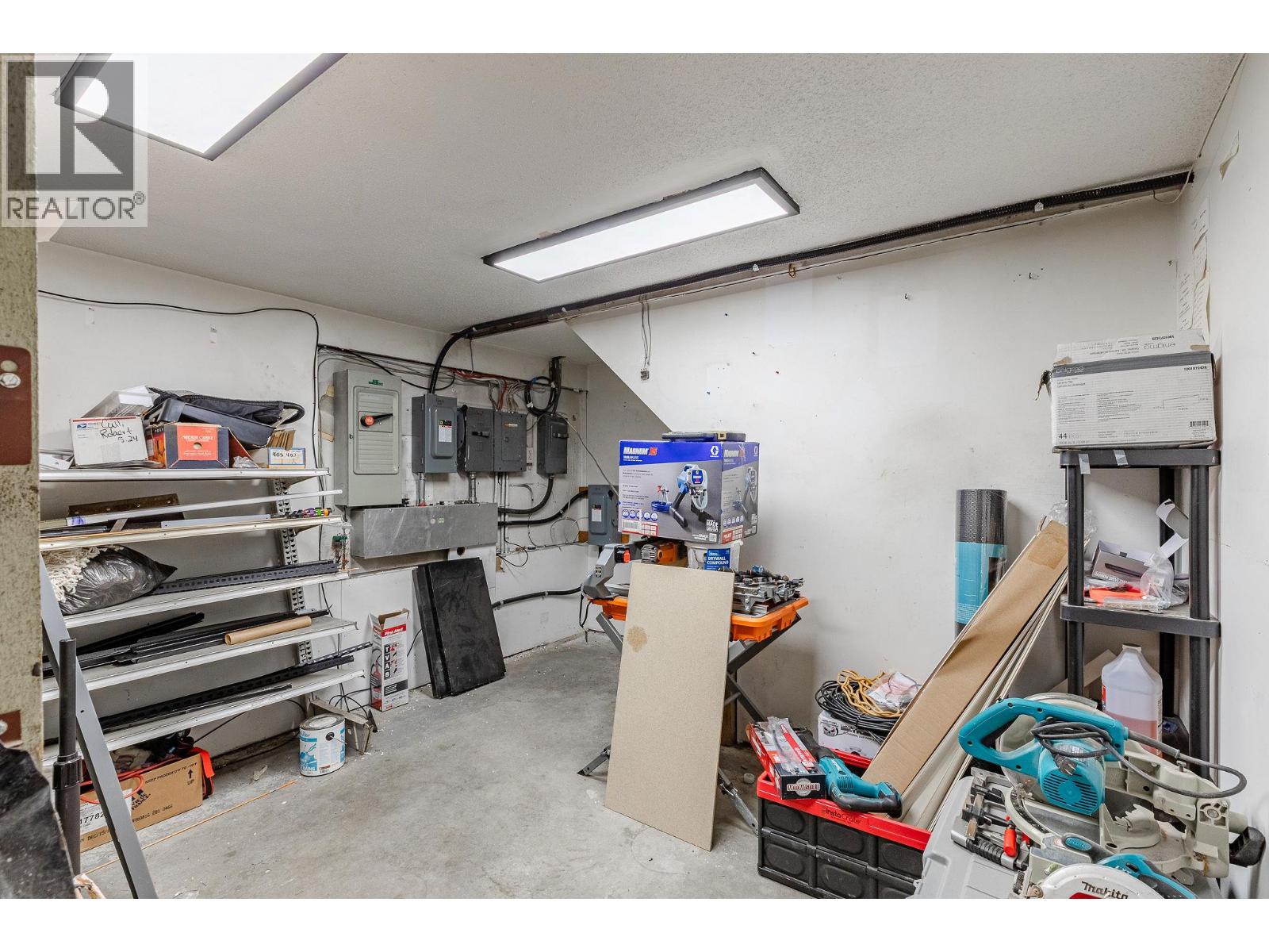 3211 Highway 3, Erickson, British Columbia  V0B 1G1 - Photo 16 - 10366319