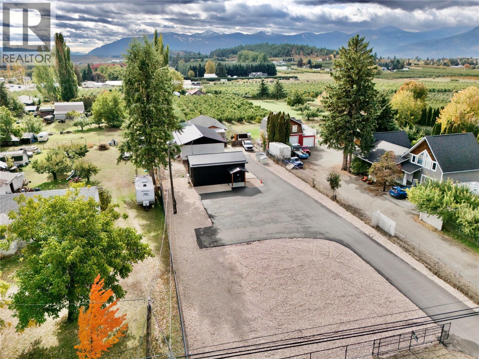 3211 Highway 3, Erickson, British Columbia  V0B 1G1 - Photo 5 - 10366319