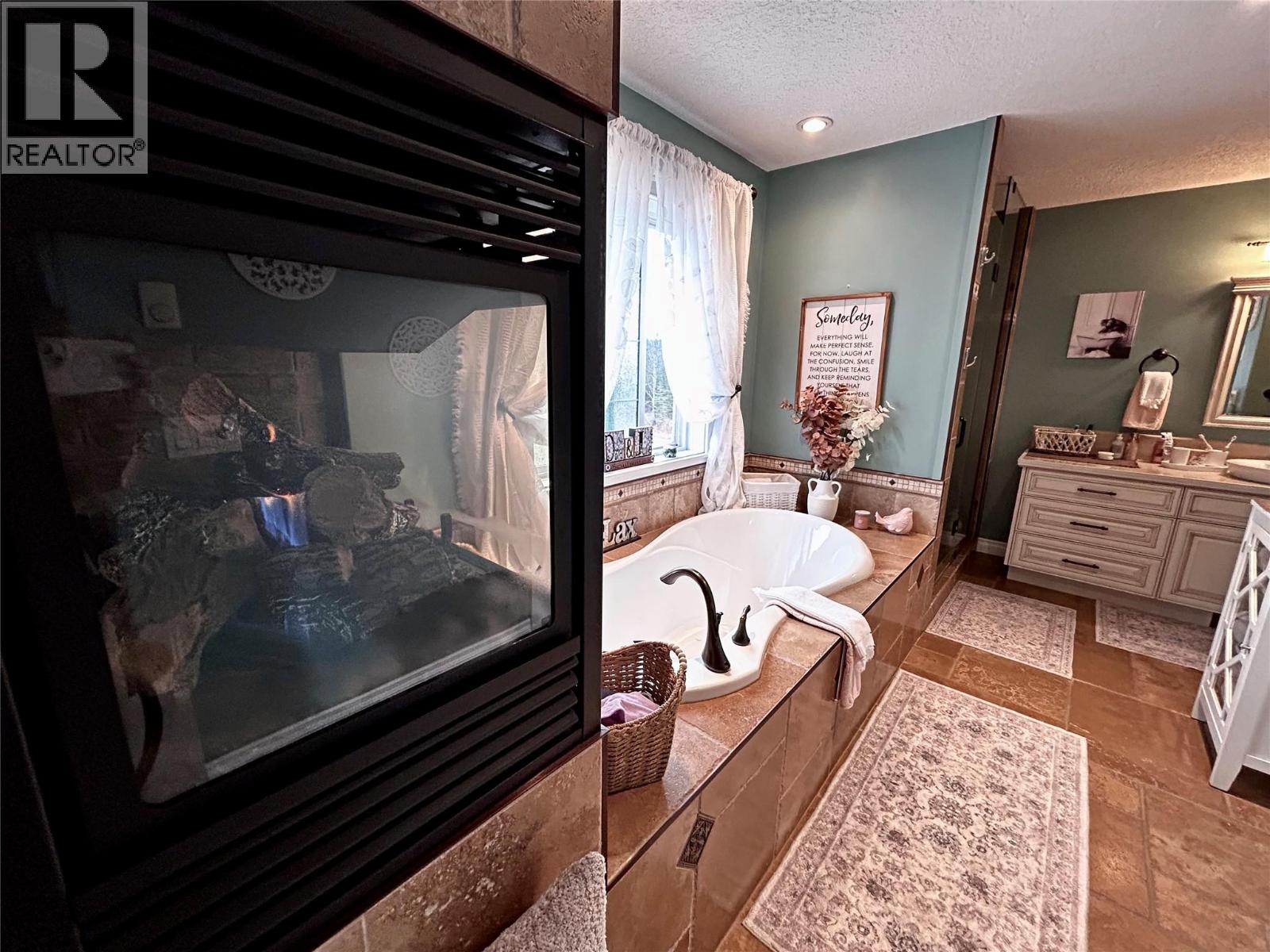 276 Wapiti Crescent, Tumbler Ridge, British Columbia  V0C 2W0 - Photo 19 - 10366985