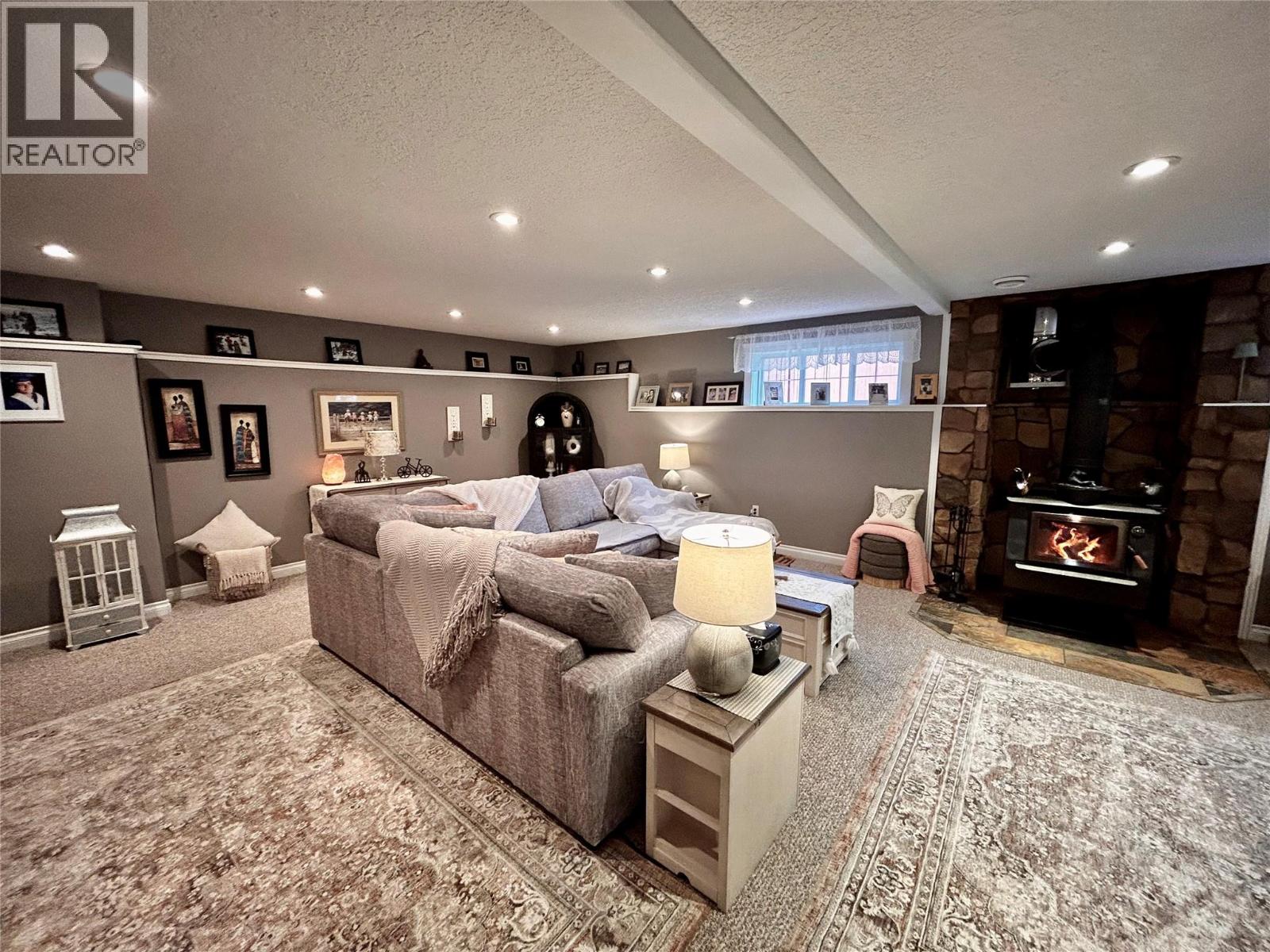 276 Wapiti Crescent, Tumbler Ridge, British Columbia  V0C 2W0 - Photo 30 - 10366985