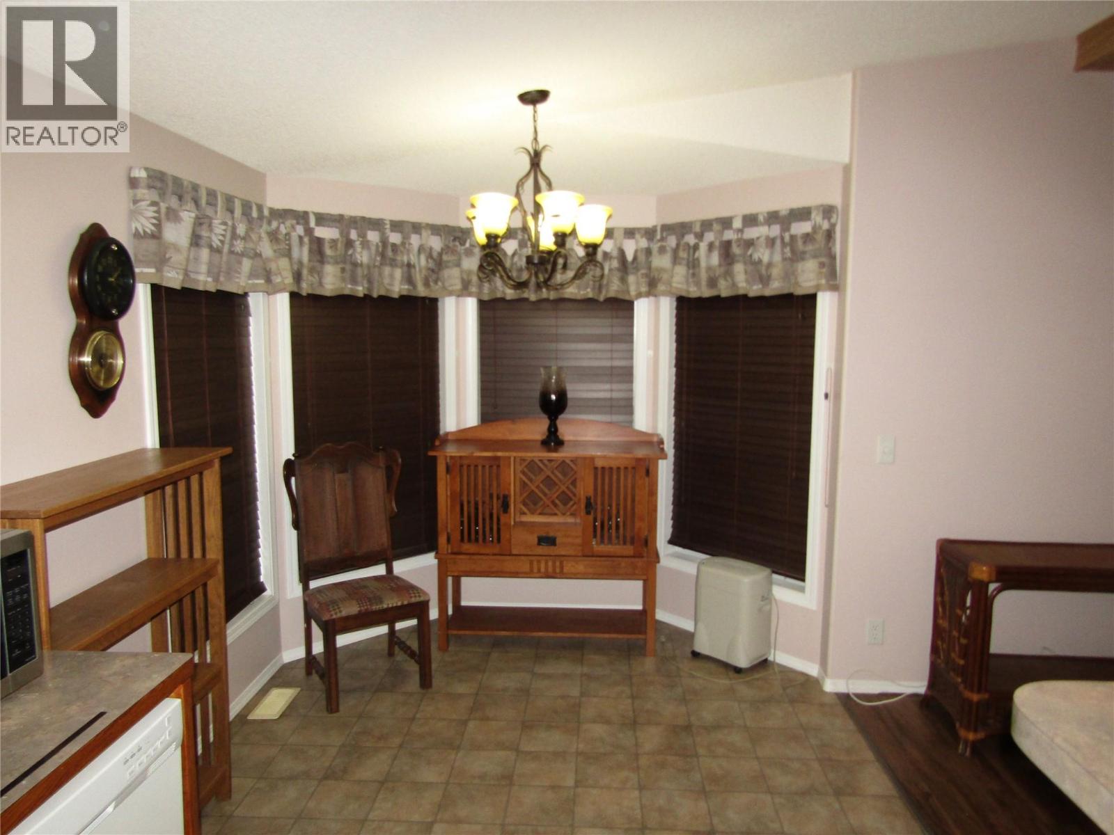 570 Nickel Lane, Greenwood, British Columbia  V0H 1J0 - Photo 3 - 10367042