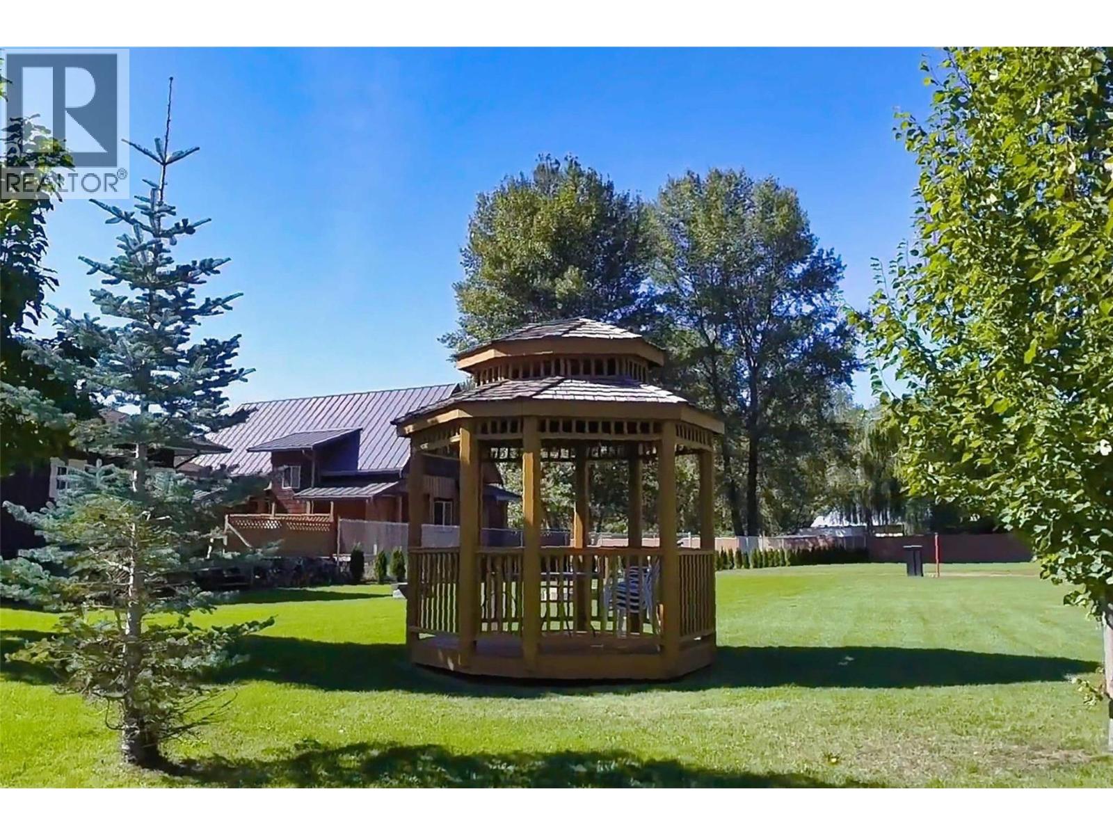 2633 Squilax Anglemont Road Unit# 192, Lee Creek, British Columbia  V0E 1M5 - Photo 11 - 10366439