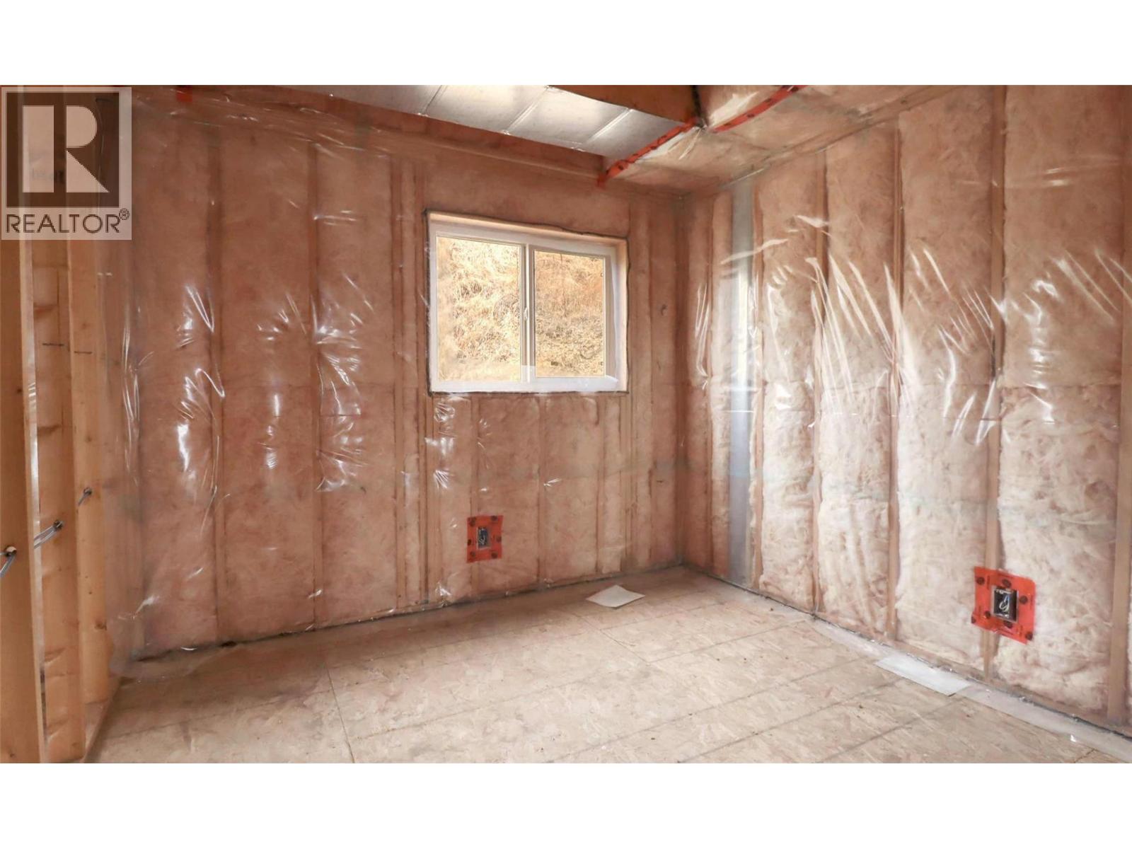 2633 Squilax Anglemont Road Unit# 140, Lee Creek, British Columbia  V0E 1M5 - Photo 18 - 10366436