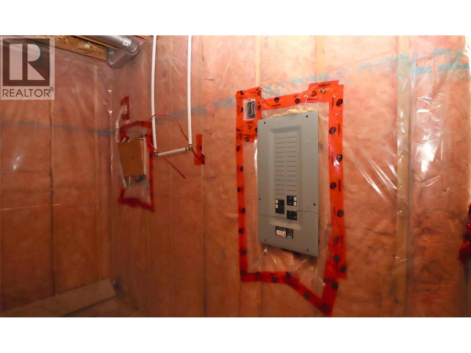 2633 Squilax Anglemont Road Unit# 140, Lee Creek, British Columbia  V0E 1M5 - Photo 25 - 10366436