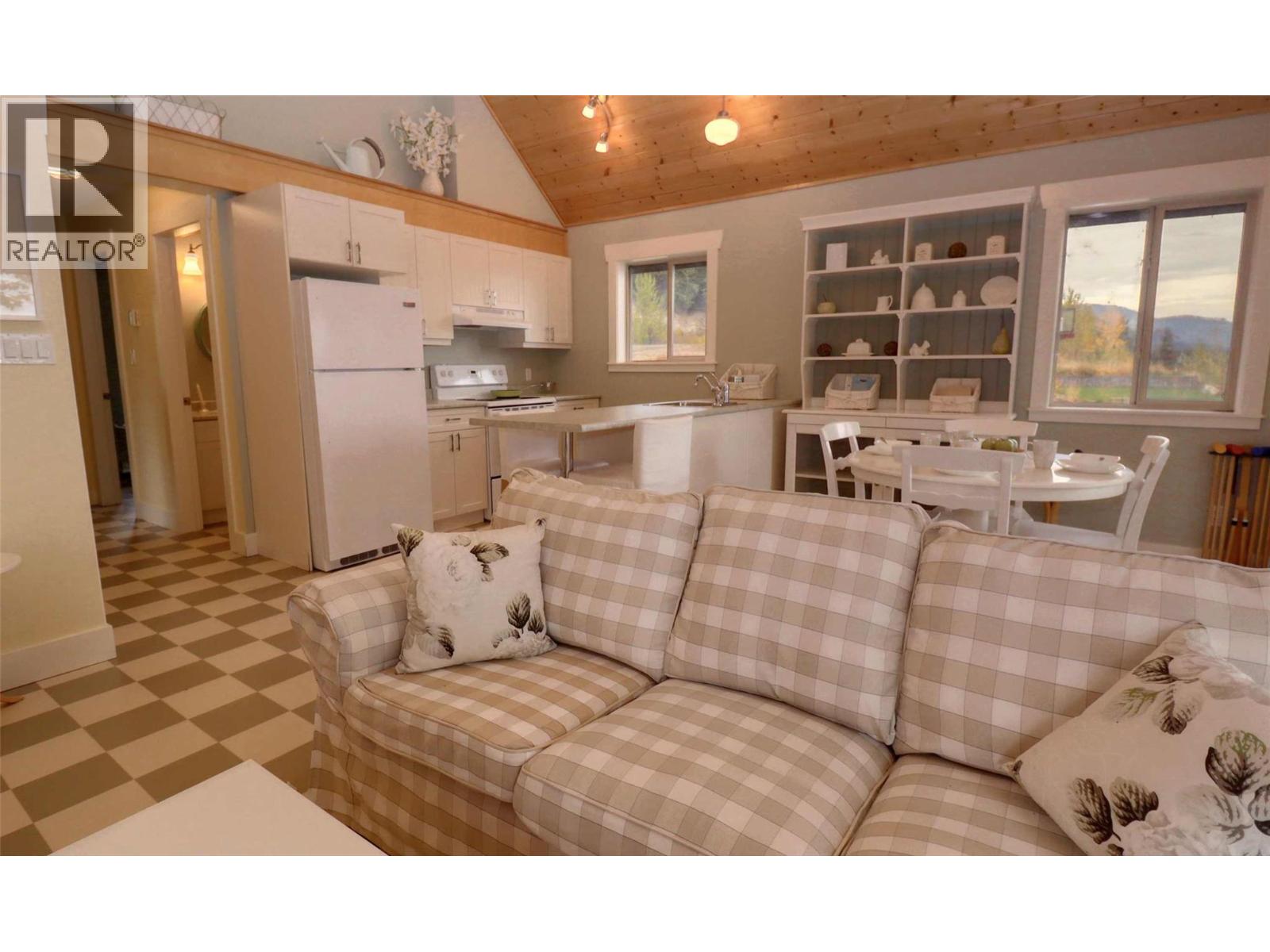 2633 Squilax Anglemont Road Unit# 195, Lee Creek, British Columbia  V0E 1M5 - Photo 12 - 10366432