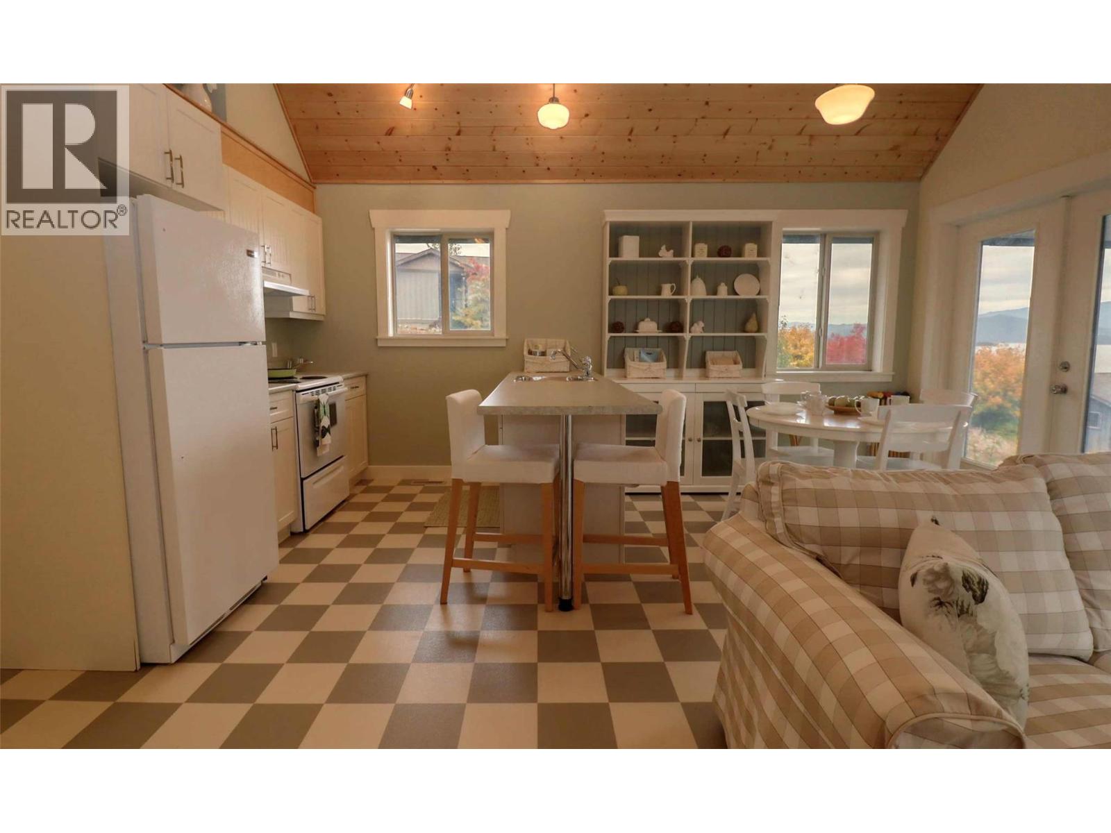 2633 Squilax Anglemont Road Unit# 195, Lee Creek, British Columbia  V0E 1M5 - Photo 13 - 10366432