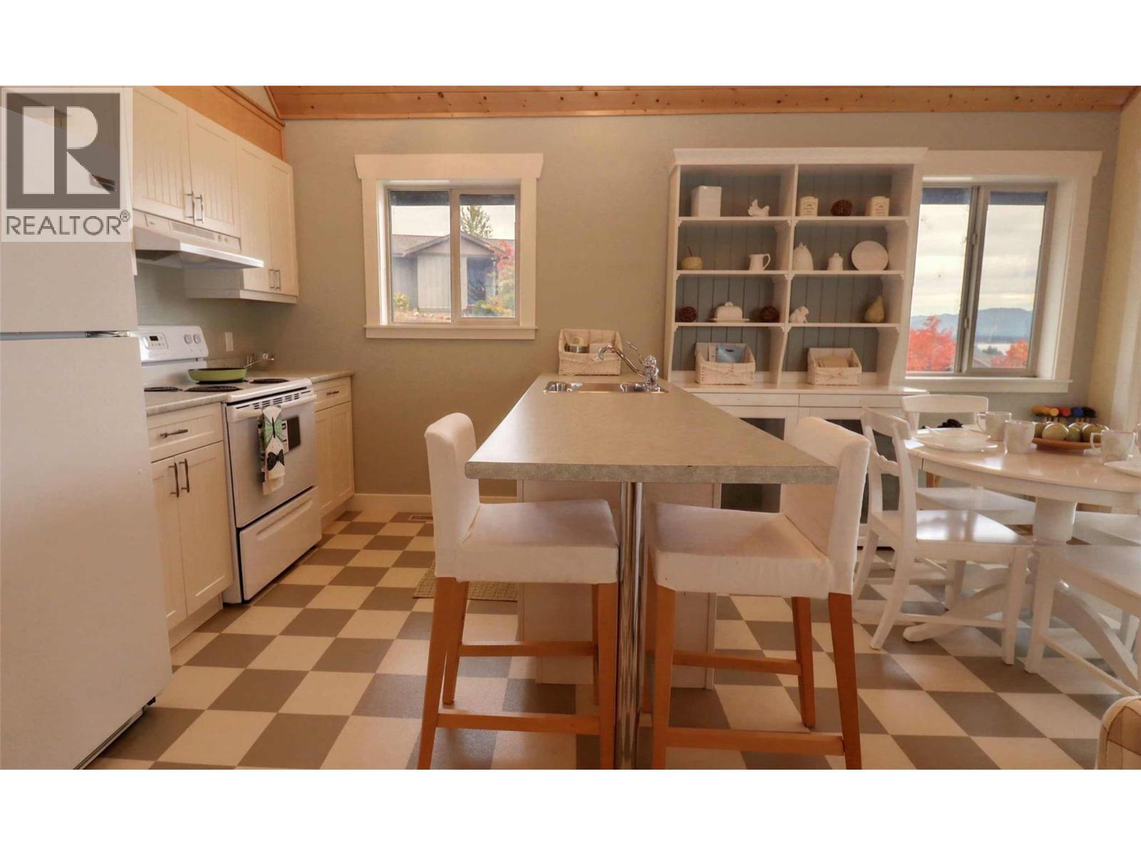 2633 Squilax Anglemont Road Unit# 195, Lee Creek, British Columbia  V0E 1M5 - Photo 14 - 10366432