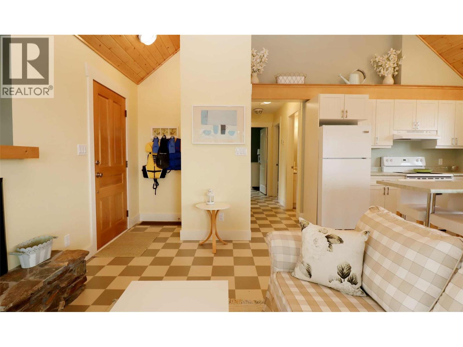 2633 Squilax Anglemont Road Unit# 195, Lee Creek, British Columbia  V0E 1M5 - Photo 9 - 10366432