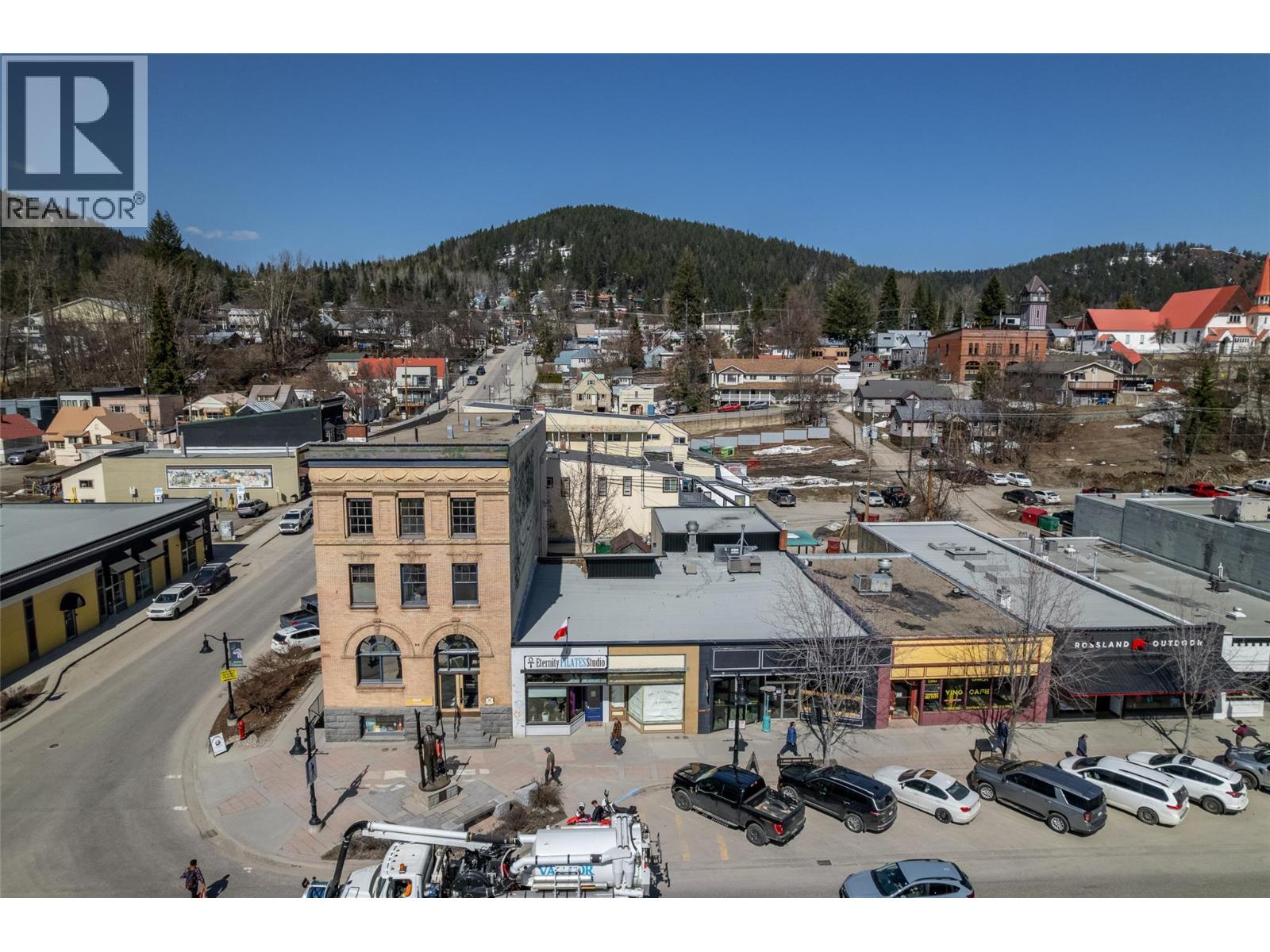 2004 Columbia Avenue, Rossland, British Columbia  V0G 1Y0 - Photo 67 - 10367101