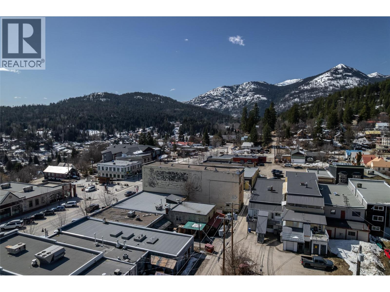 2004 Columbia Avenue, Rossland, British Columbia  V0G 1Y0 - Photo 69 - 10367101