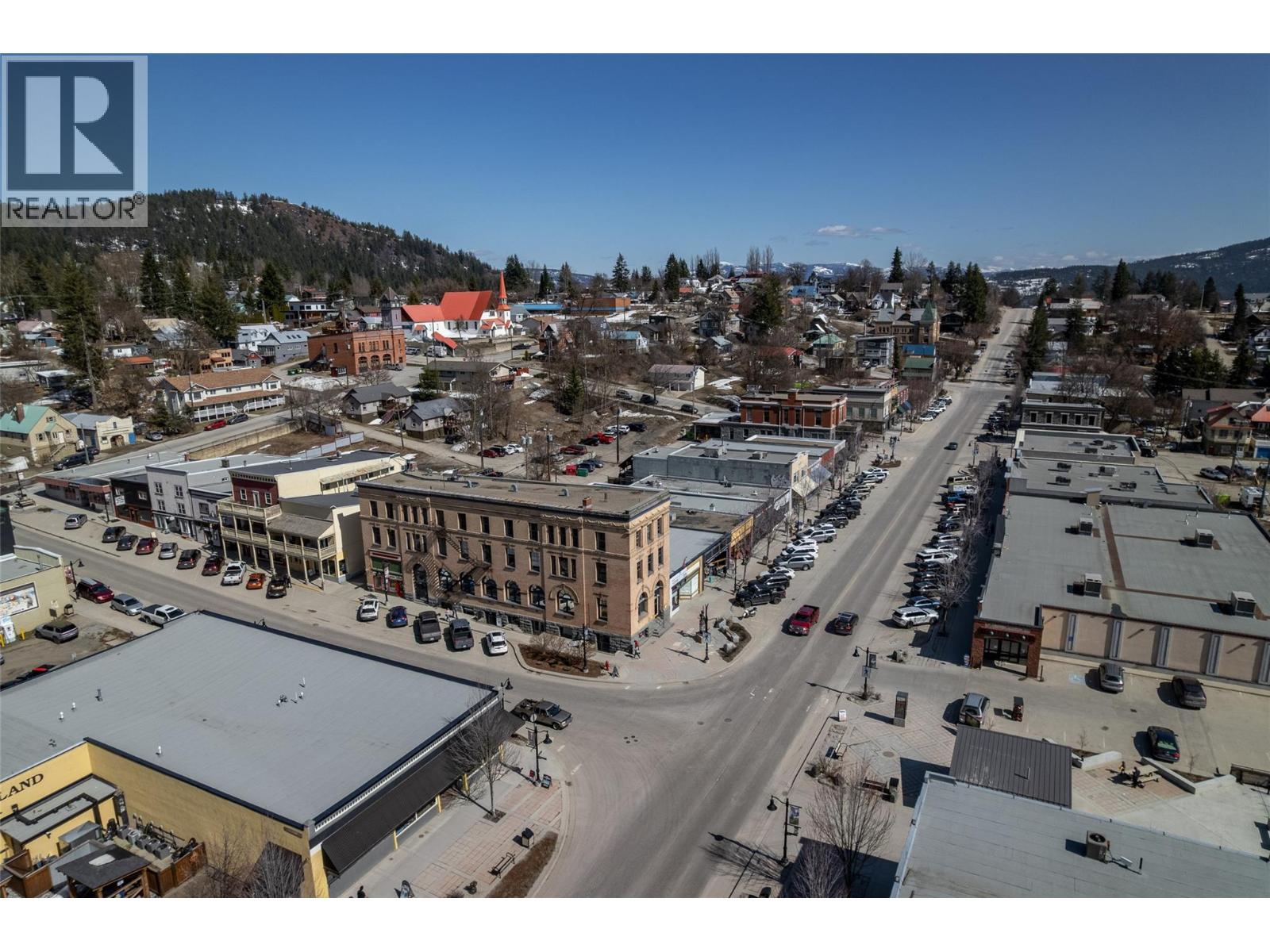 2004 Columbia Avenue, Rossland, British Columbia  V0G 1Y0 - Photo 72 - 10367101