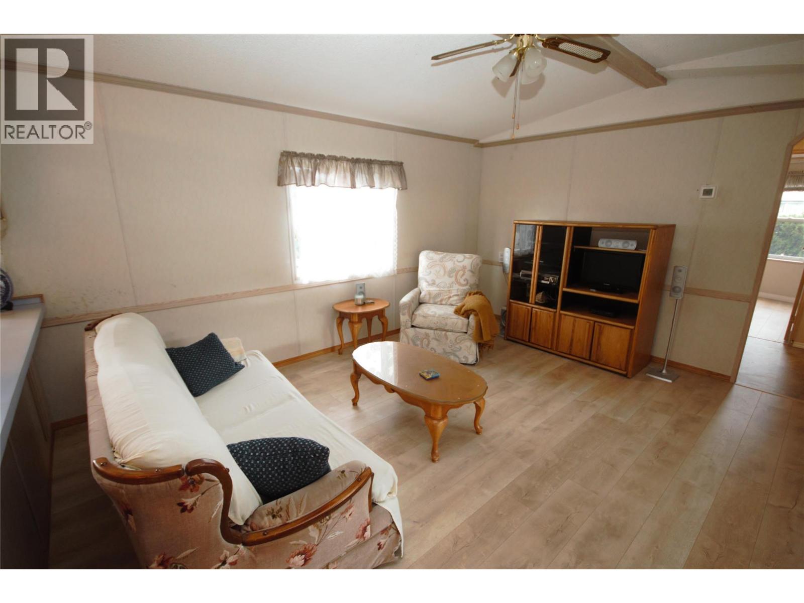 8598 Hwy 97 Unit# 33, Oliver, British Columbia  V0H 1T2 - Photo 8 - 10367107