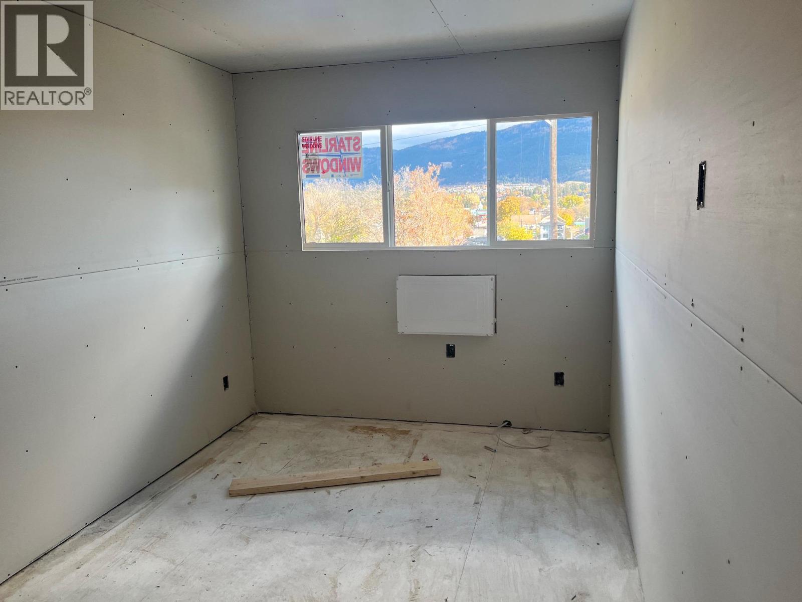 4004 34 Street Unit# 208, Vernon, British Columbia  V1T 5Y2 - Photo 7 - 10366981