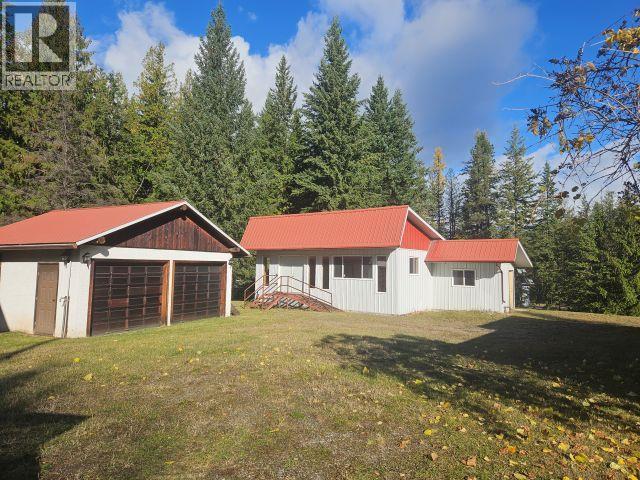 534 Willow Street, Fauquier, British Columbia  V0G 1K0 - Photo 29 - 10367091