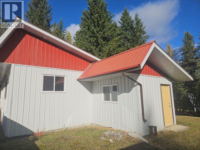 534 Willow Street, Fauquier, British Columbia  V0G 1K0 - Photo 34 - 10367091