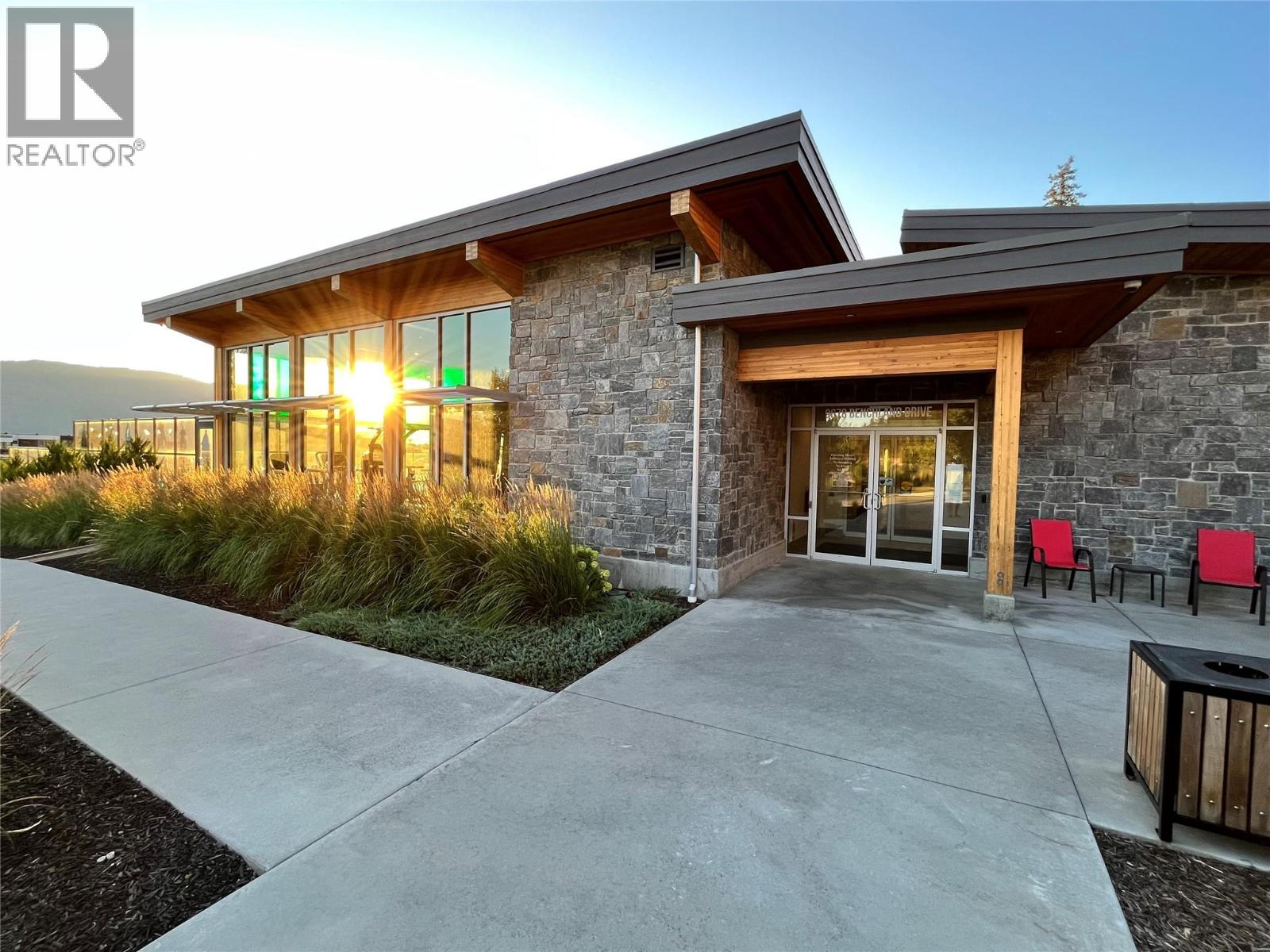 10313 Long Road, Lake Country, British Columbia  V4V 0A9 - Photo 68 - 10367021