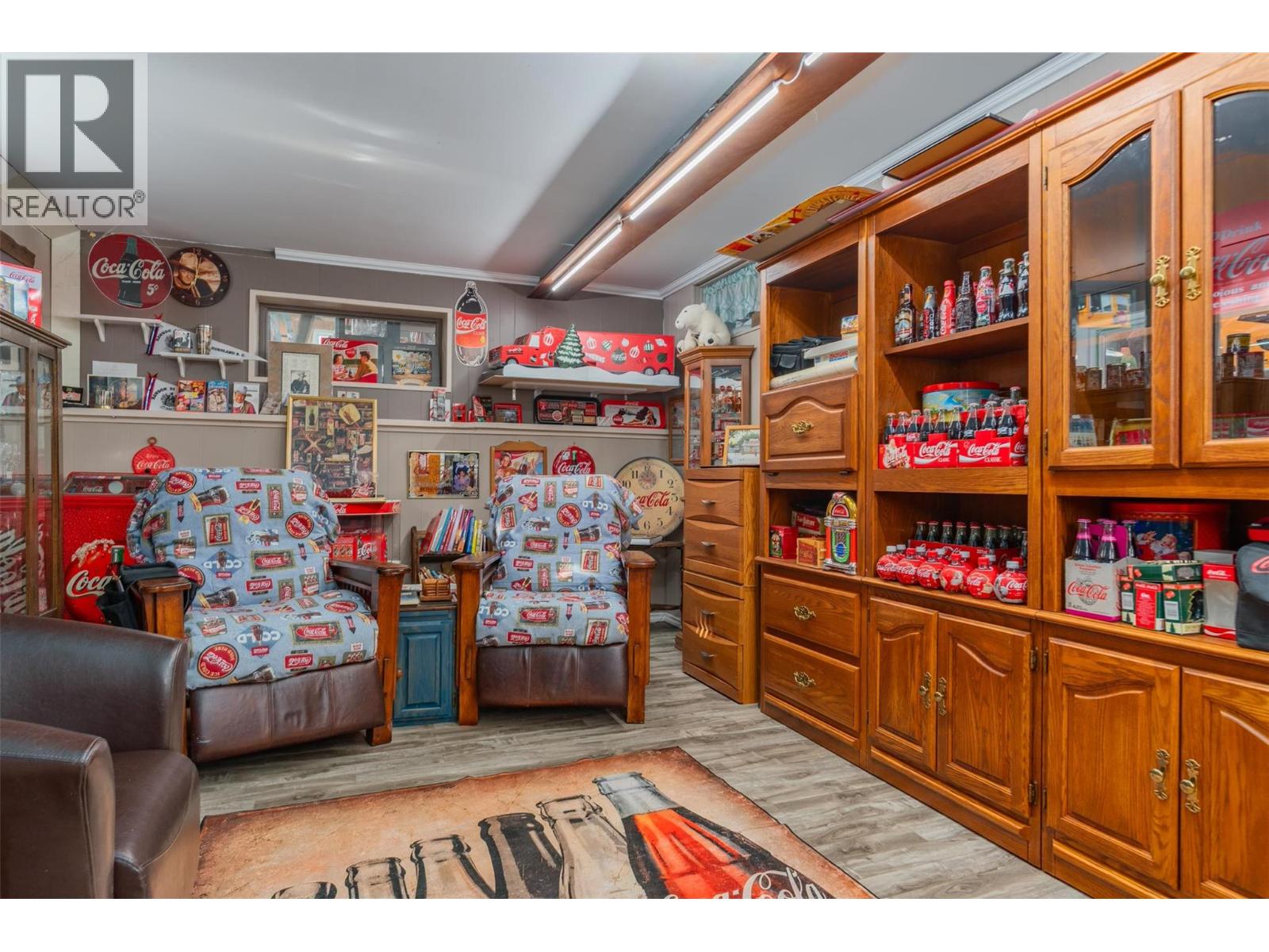 8329 Highway 3b, Trail, British Columbia  V1R 4W3 - Photo 26 - 10366962