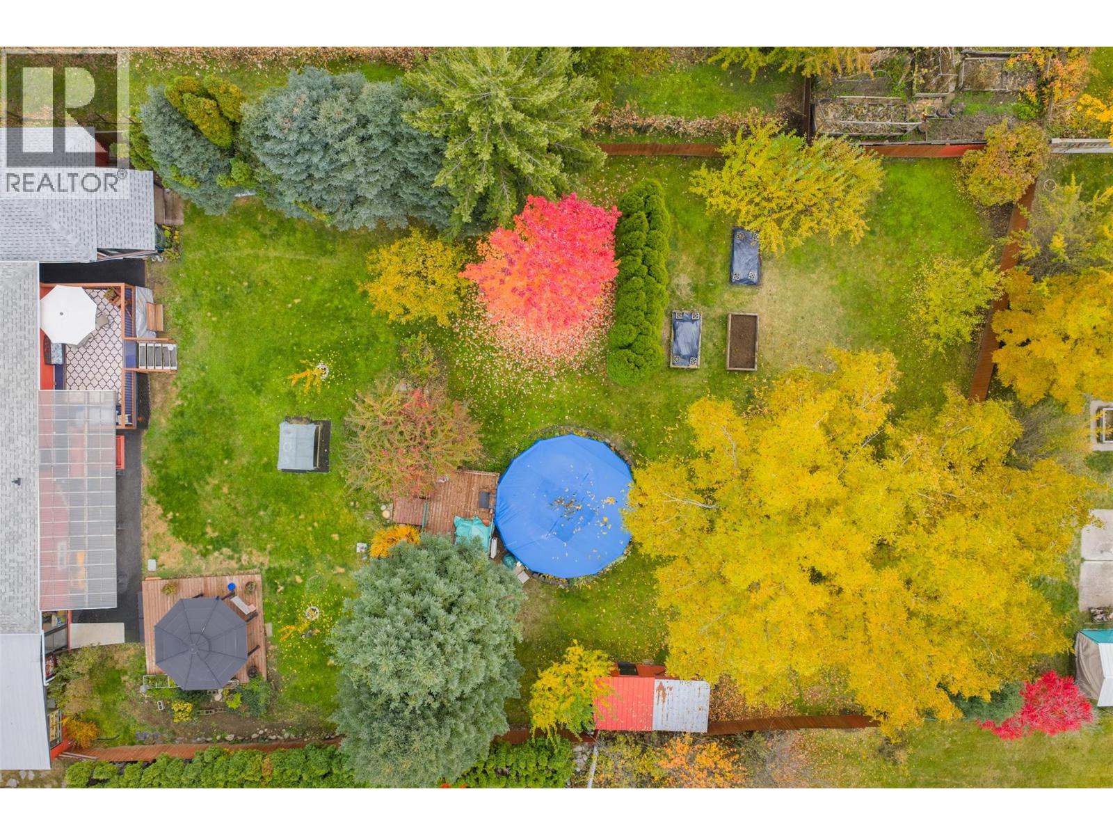 8329 Highway 3b, Trail, British Columbia  V1R 4W3 - Photo 60 - 10366962