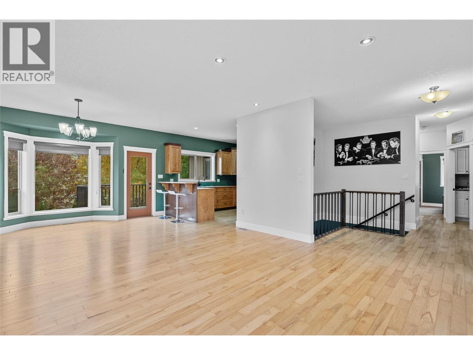 1660 22 Street Ne, Salmon Arm, British Columbia  V1E 0A8 - Photo 18 - 10366573