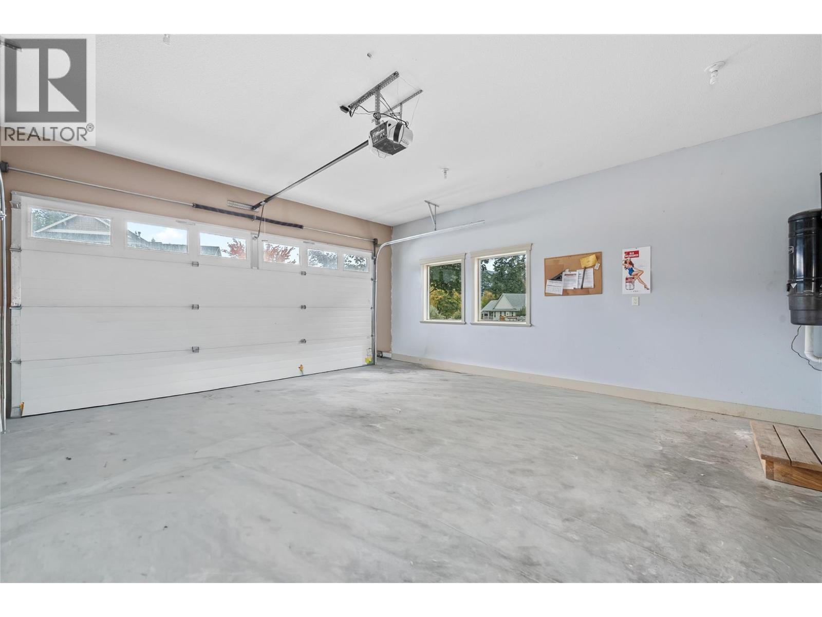 1660 22 Street Ne, Salmon Arm, British Columbia  V1E 0A8 - Photo 26 - 10366573