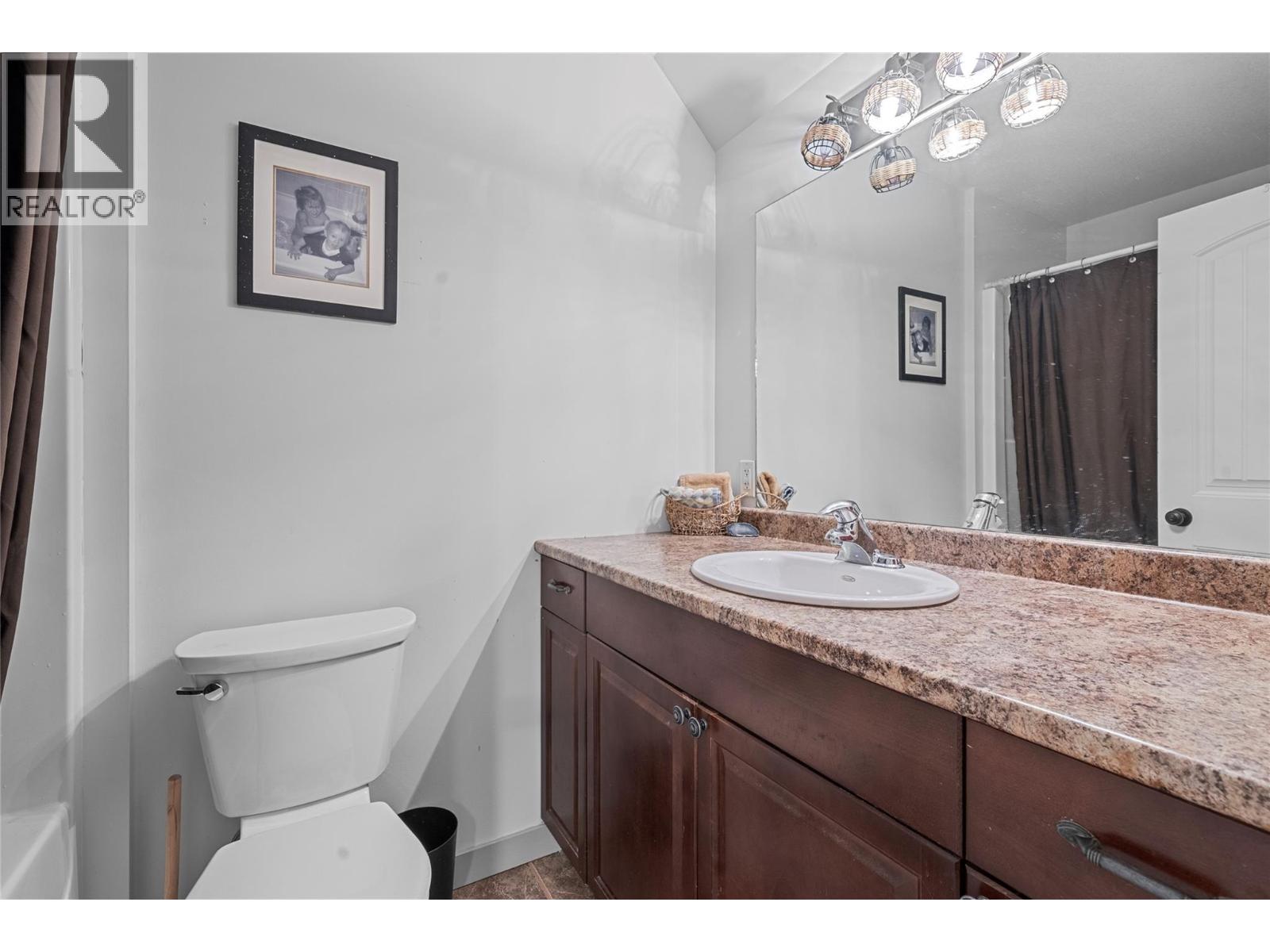 1660 22 Street Ne, Salmon Arm, British Columbia  V1E 0A8 - Photo 35 - 10366573